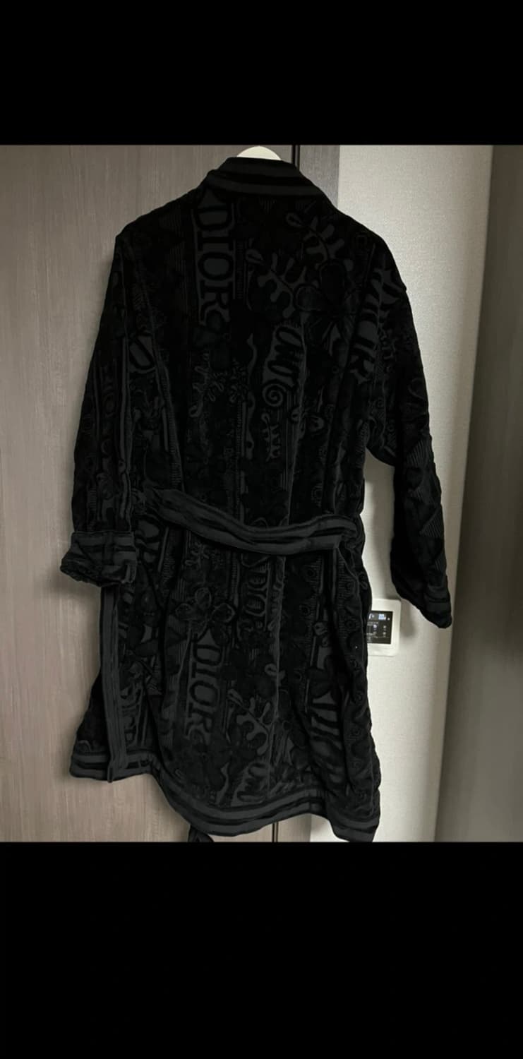 디올 남성한정 벨벳 로브가운 새상품  상품이미지2