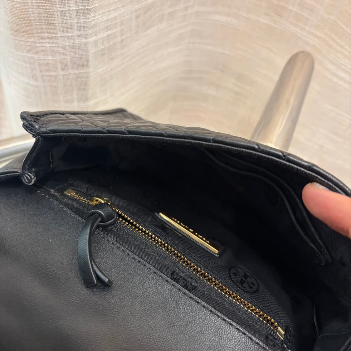 정품 토리버치 플레밍 컨버터블 숄더백     상품이미지7