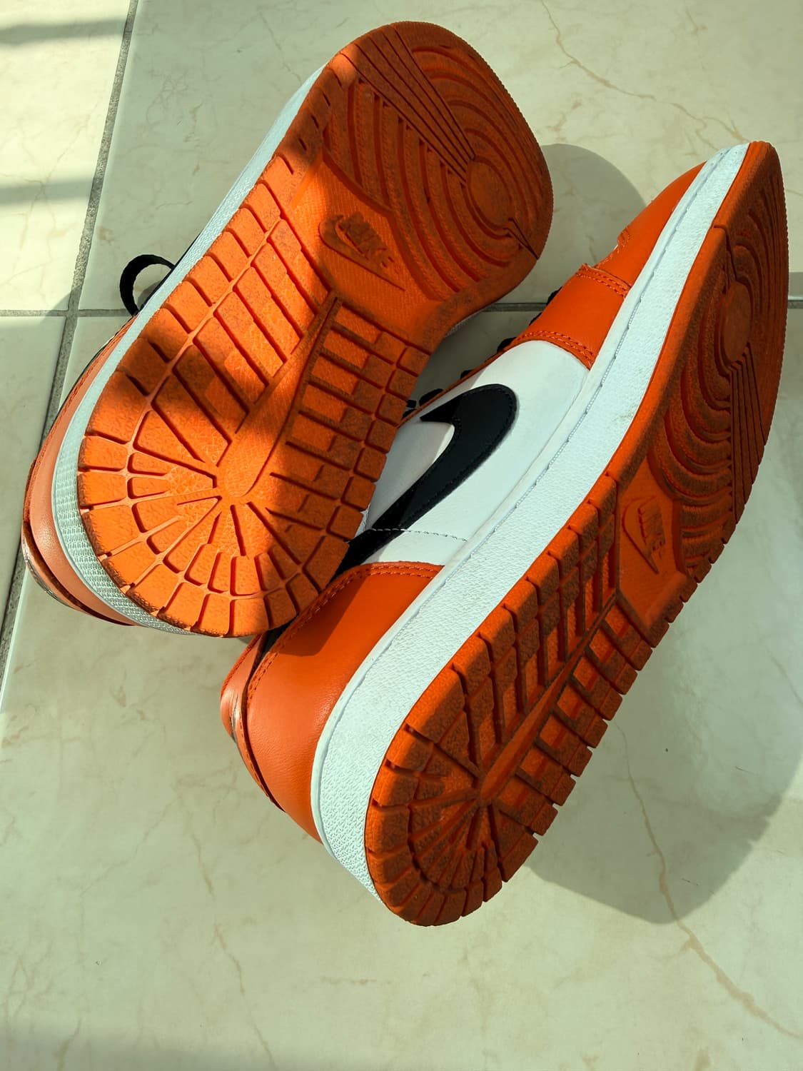 조던1로우 스타피쉬 275 상품이미지4