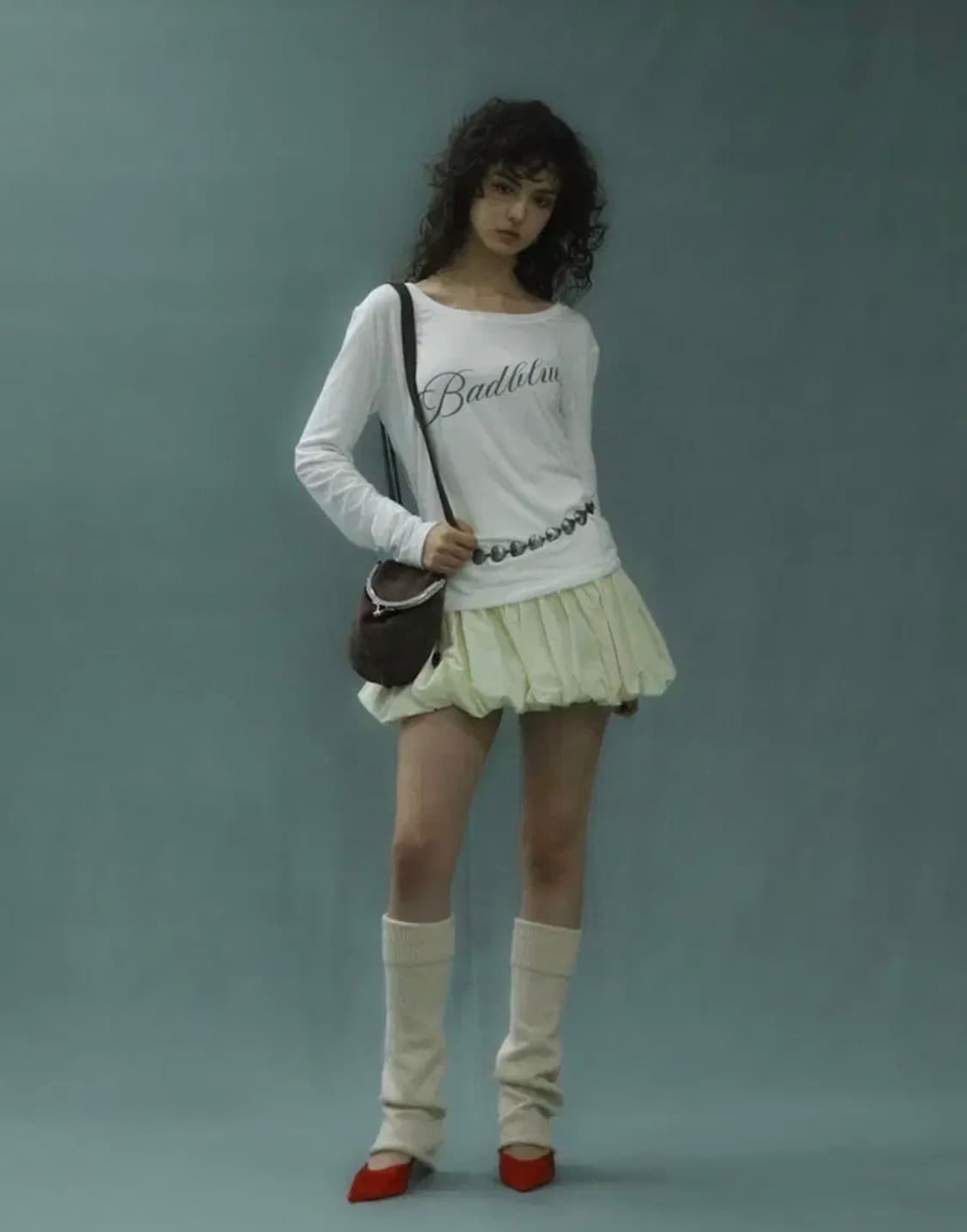 배드블루 스웨이드 바오백 브라운 상품이미지3