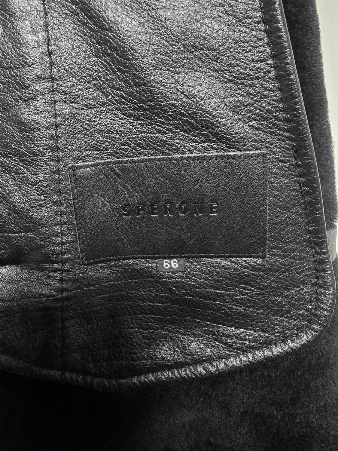 Sperone 블랙 리얼 양가죽 무스탕 자켓 66 (새상품)
 상품이미지6