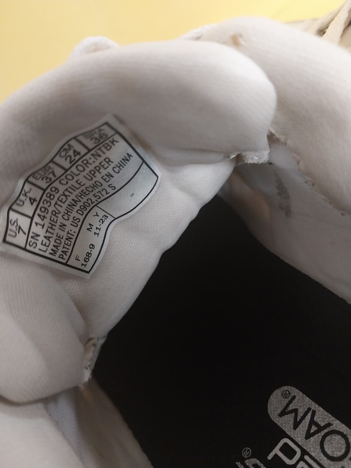 여성 스케쳐스 딜라이트 웨이브 운동화 (240) 상품이미지9