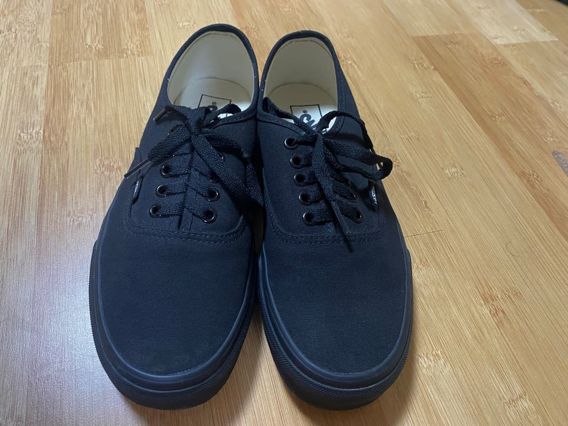[VANS] 반스 어센틱 올블랙 스니커즈 255사이즈 상품이미지2