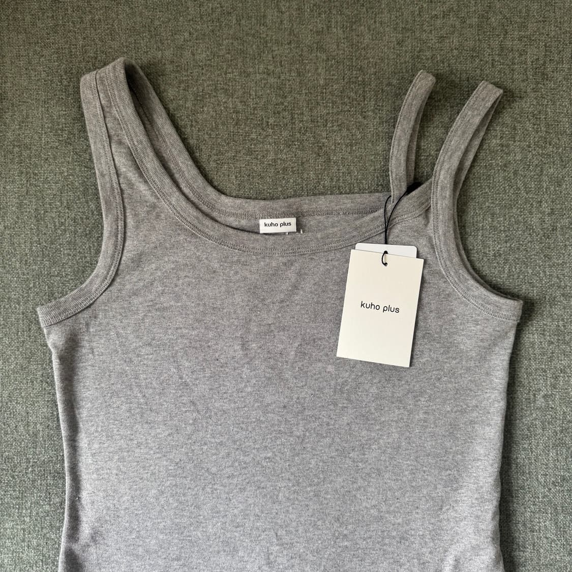 구호플러스 Unbalance Sleeveless Top 상품이미지2
