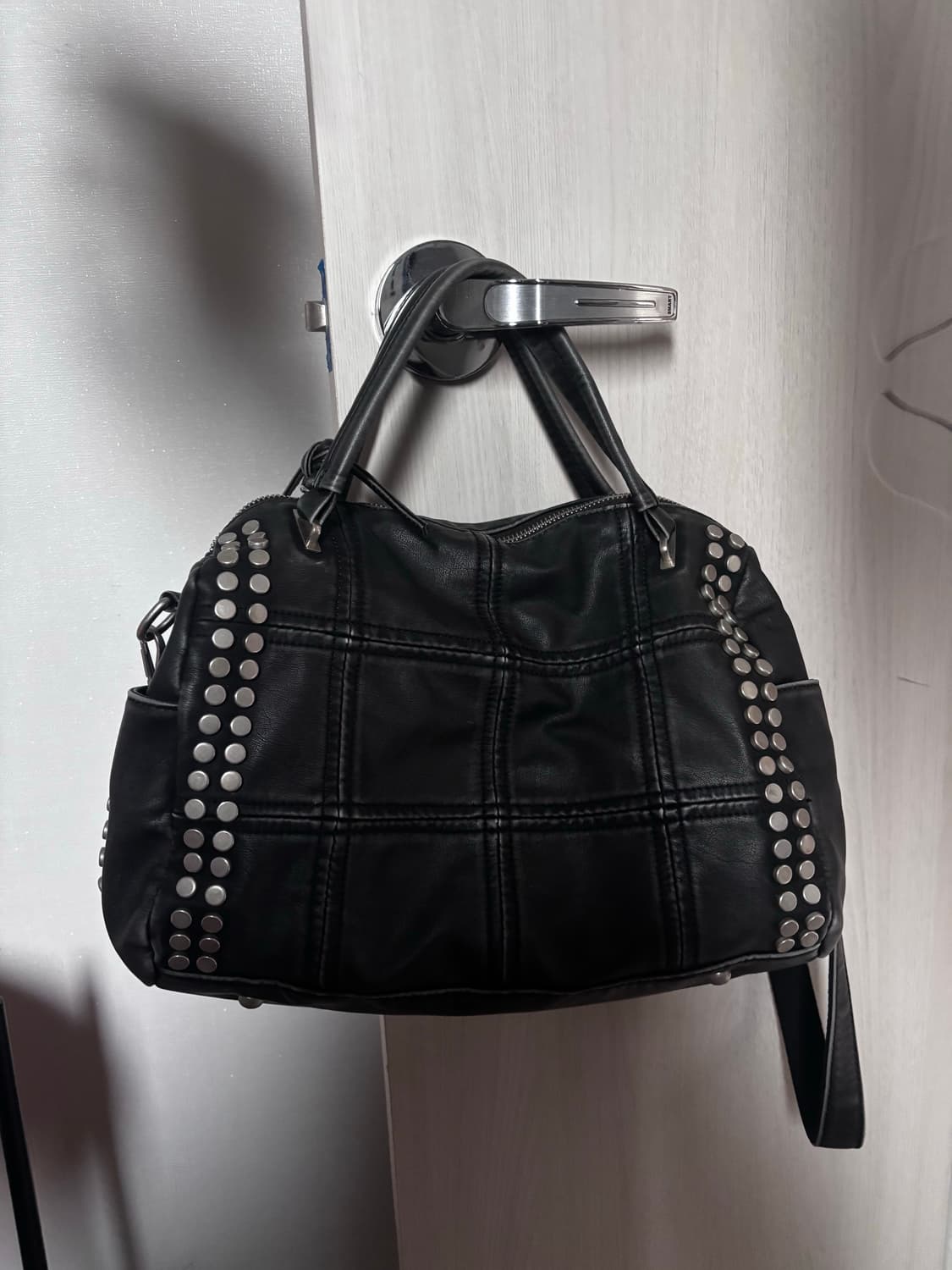 빈티지 스터드 백 상품이미지1