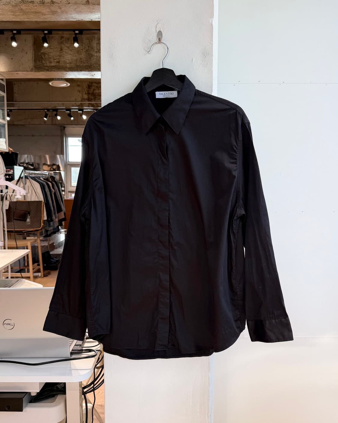발렌티노 유니폼 블랙 코튼 셔츠  상품이미지2