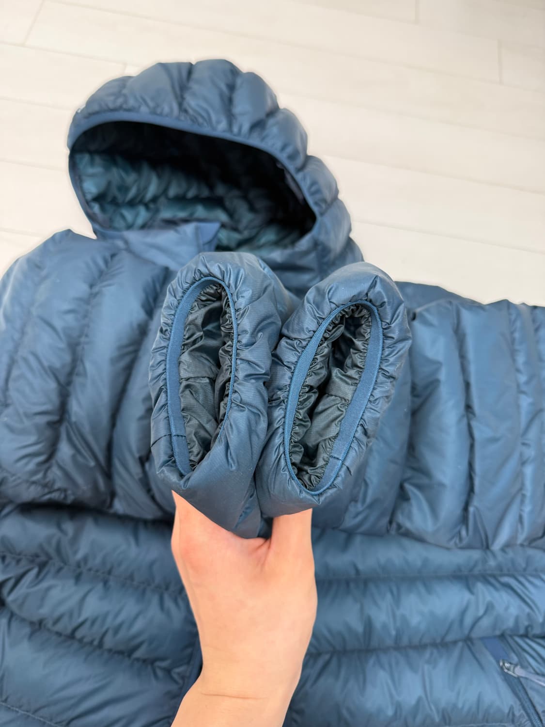 아크테릭스 세륨 후디 나이트스케이프 XL 사이즈  상태가 너무너무너무 좋 상품이미지2