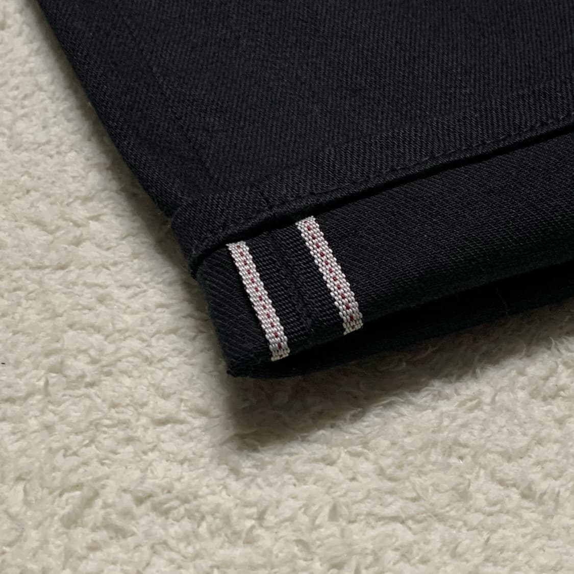 [33] 유니클로 셀비지 블랙진 상품이미지5