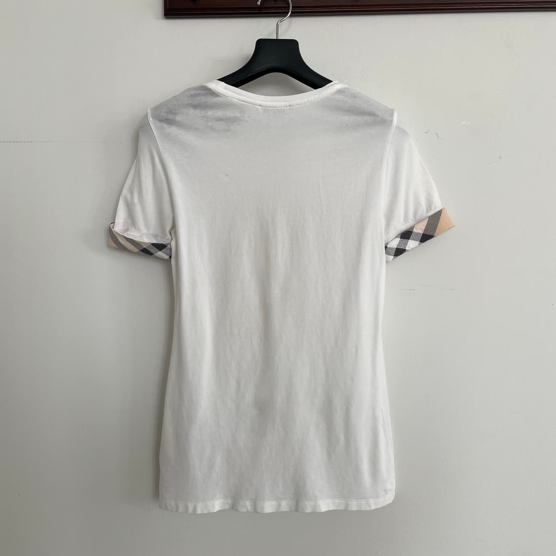 버버리 브릿 S,55 소매 노바 체크 화이트 반팔 티셔츠 상품이미지4