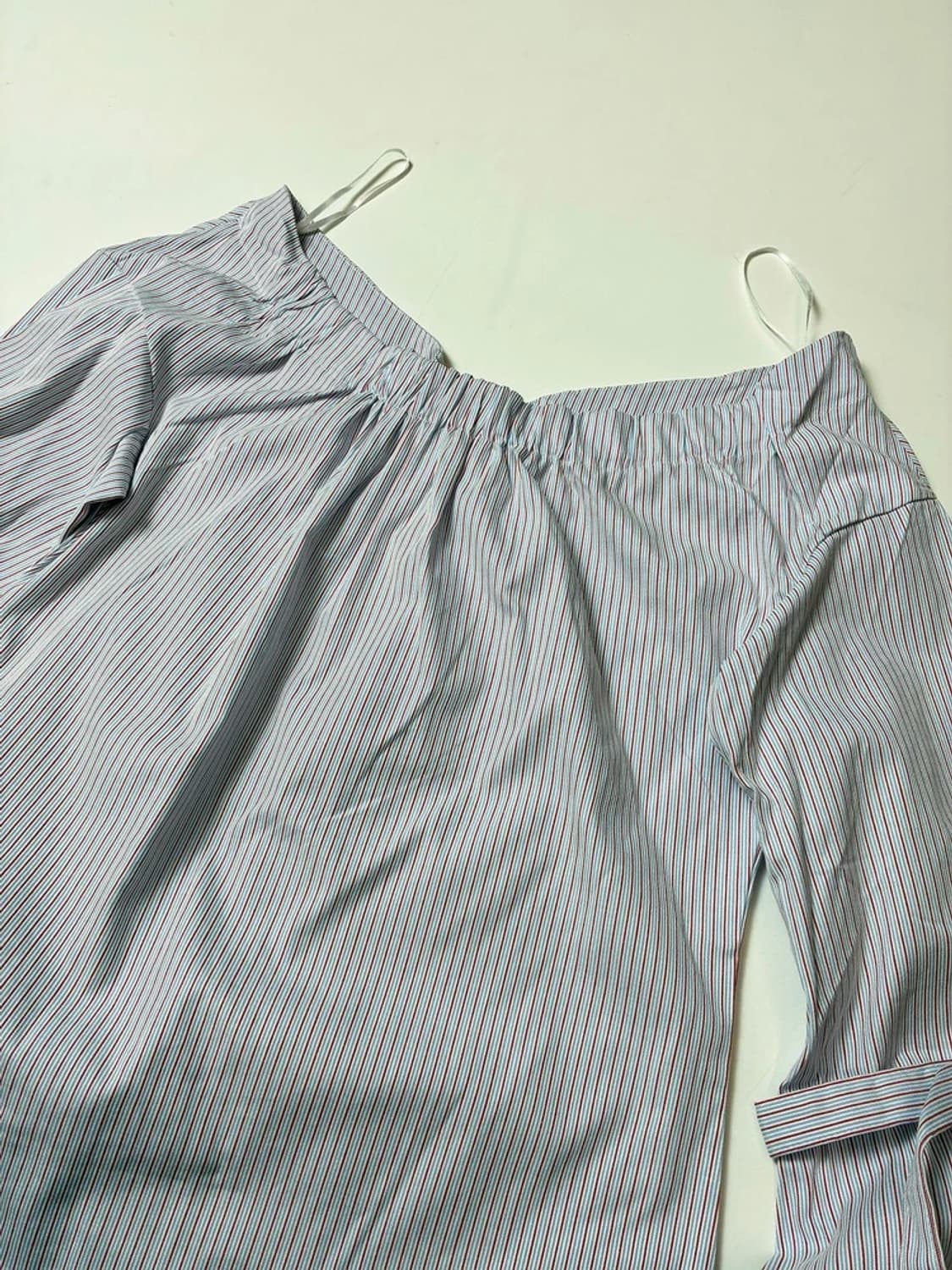 앤더슨벨 오프숄더 스트라이프 벌룬 블라우스 PN8949 상품이미지5