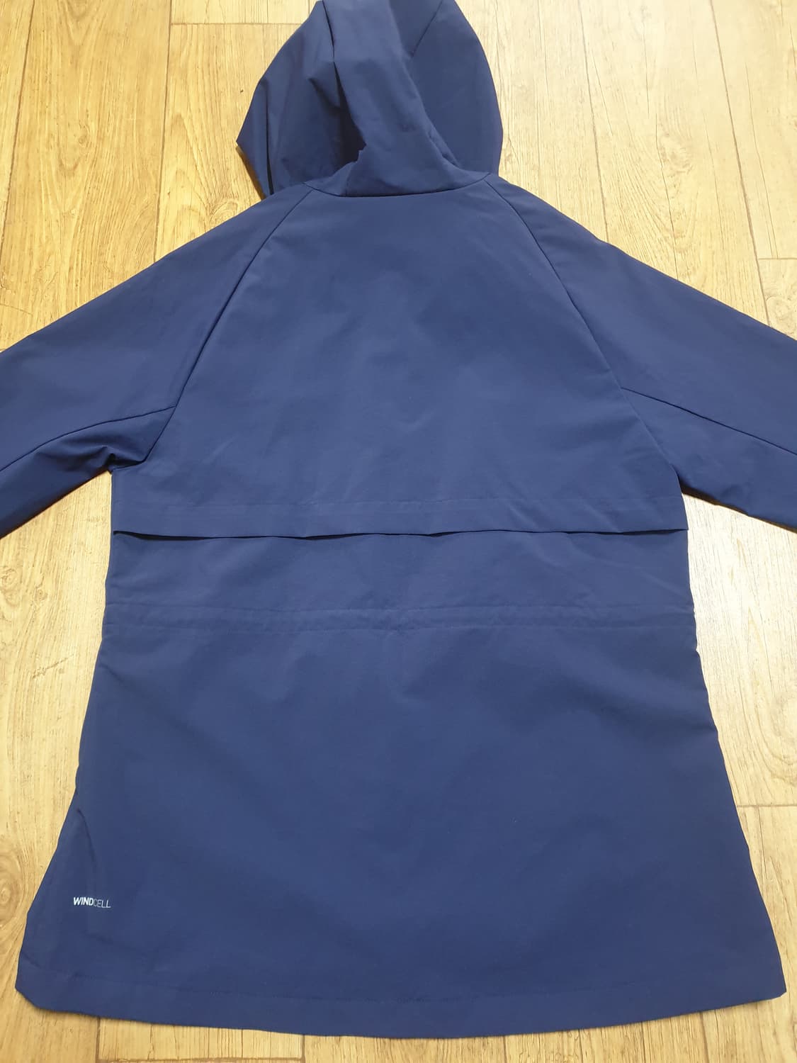 1167 푸마 아우터 바람막이 100 사이즈입니다 상품이미지5