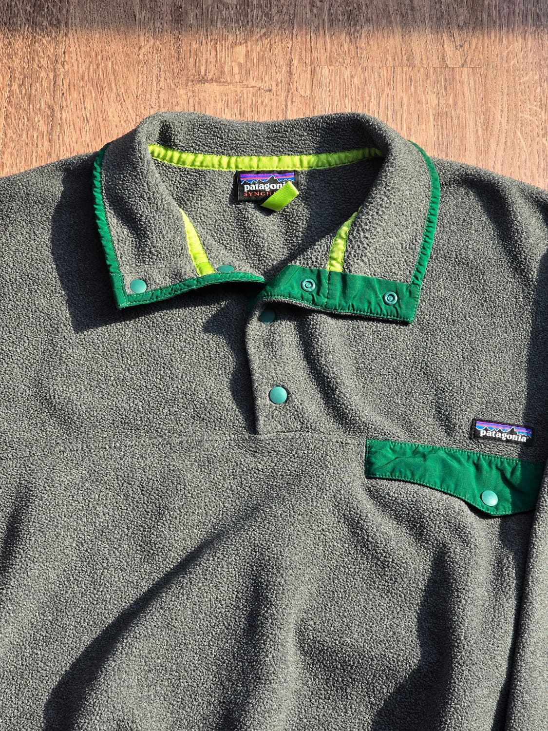 파타고니아 신칠라 스냅티 니켈그린 L 헤비웨이트 상품이미지1
