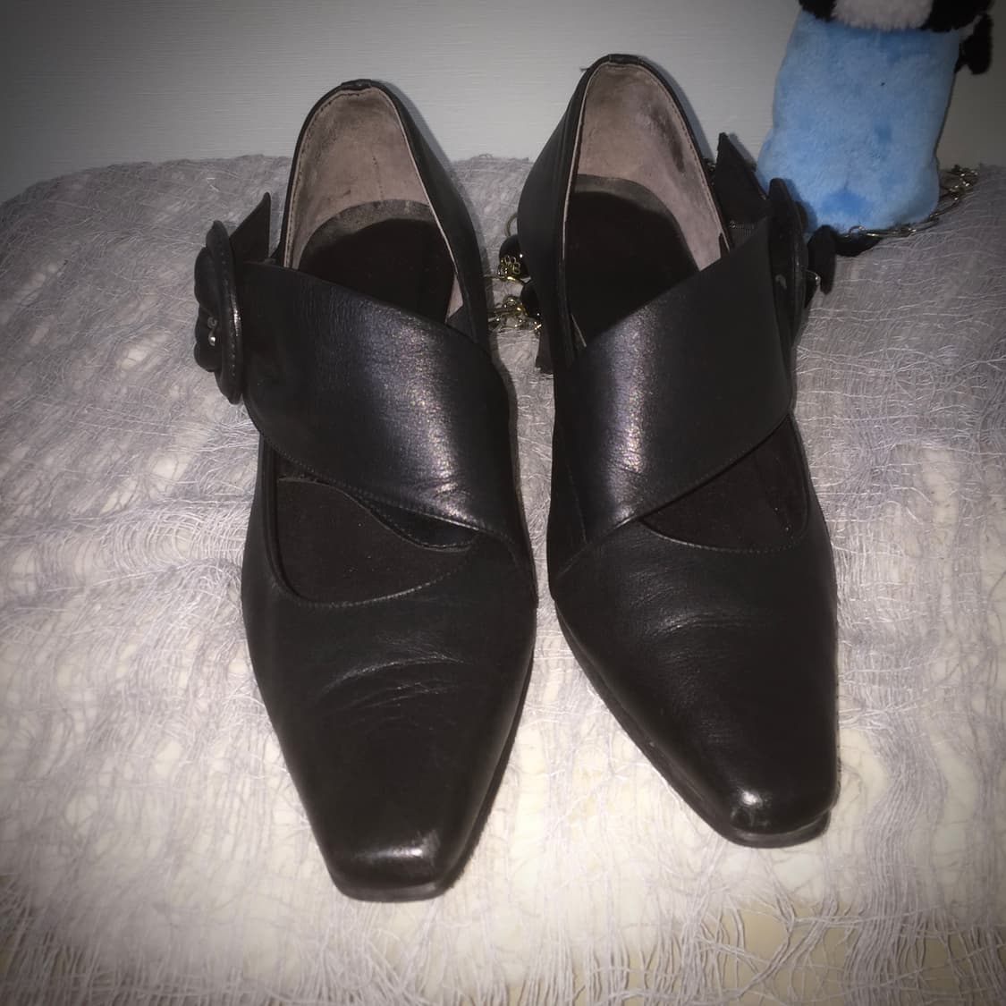 Vtg cross detail pumps 상품이미지9
