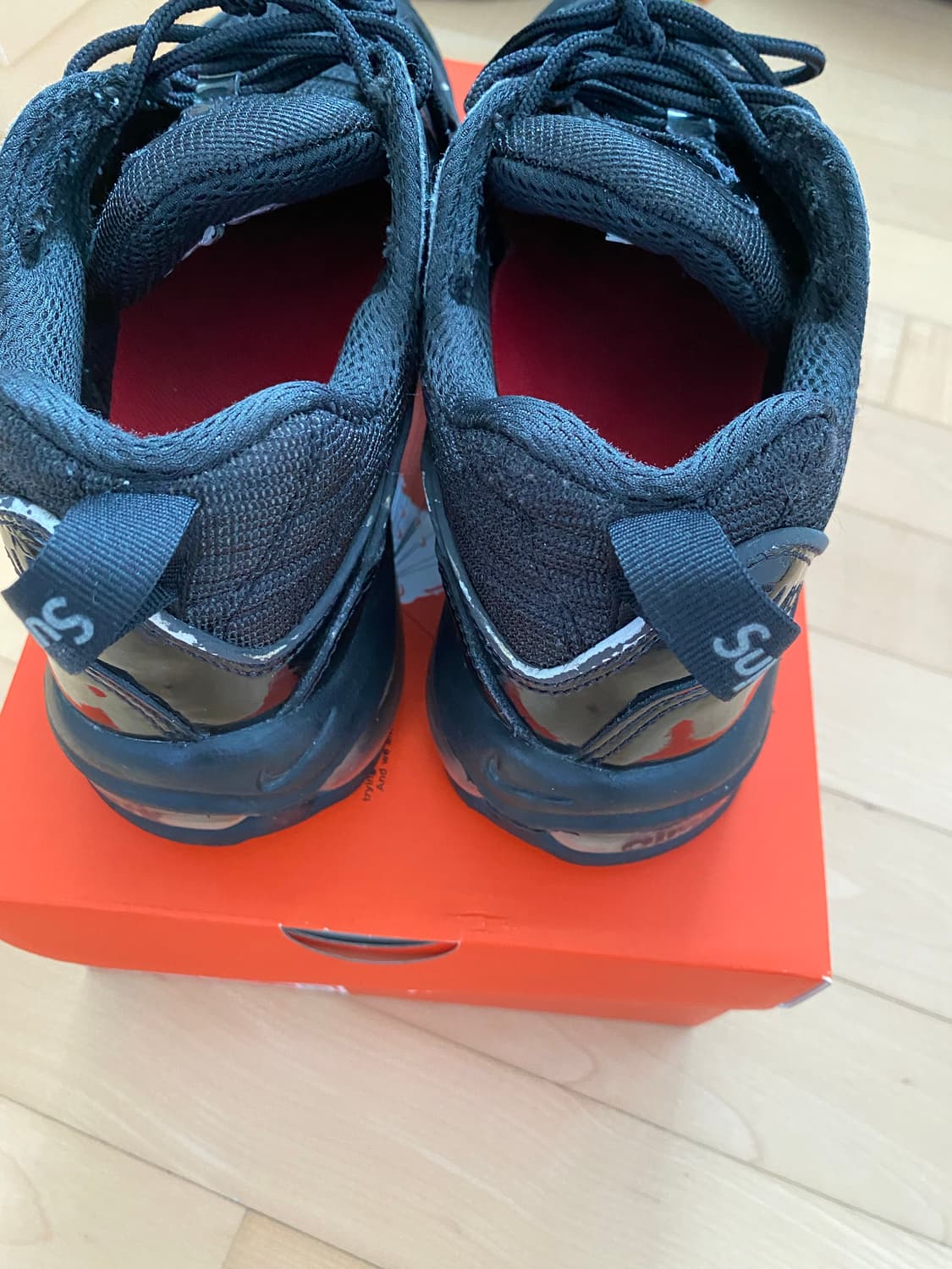 슈프림 나이키 에어맥스 98 블랙 팝니다 상품이미지4