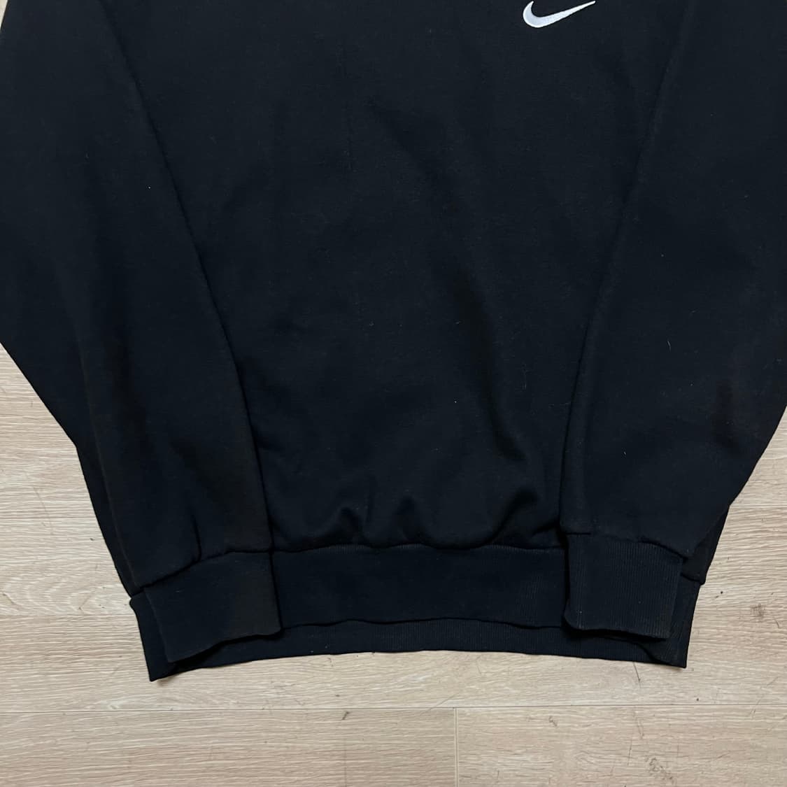 나이키 스우시 로고 기모 맨투맨 크루넥 티셔츠 [블랙] L/100 상품이미지3