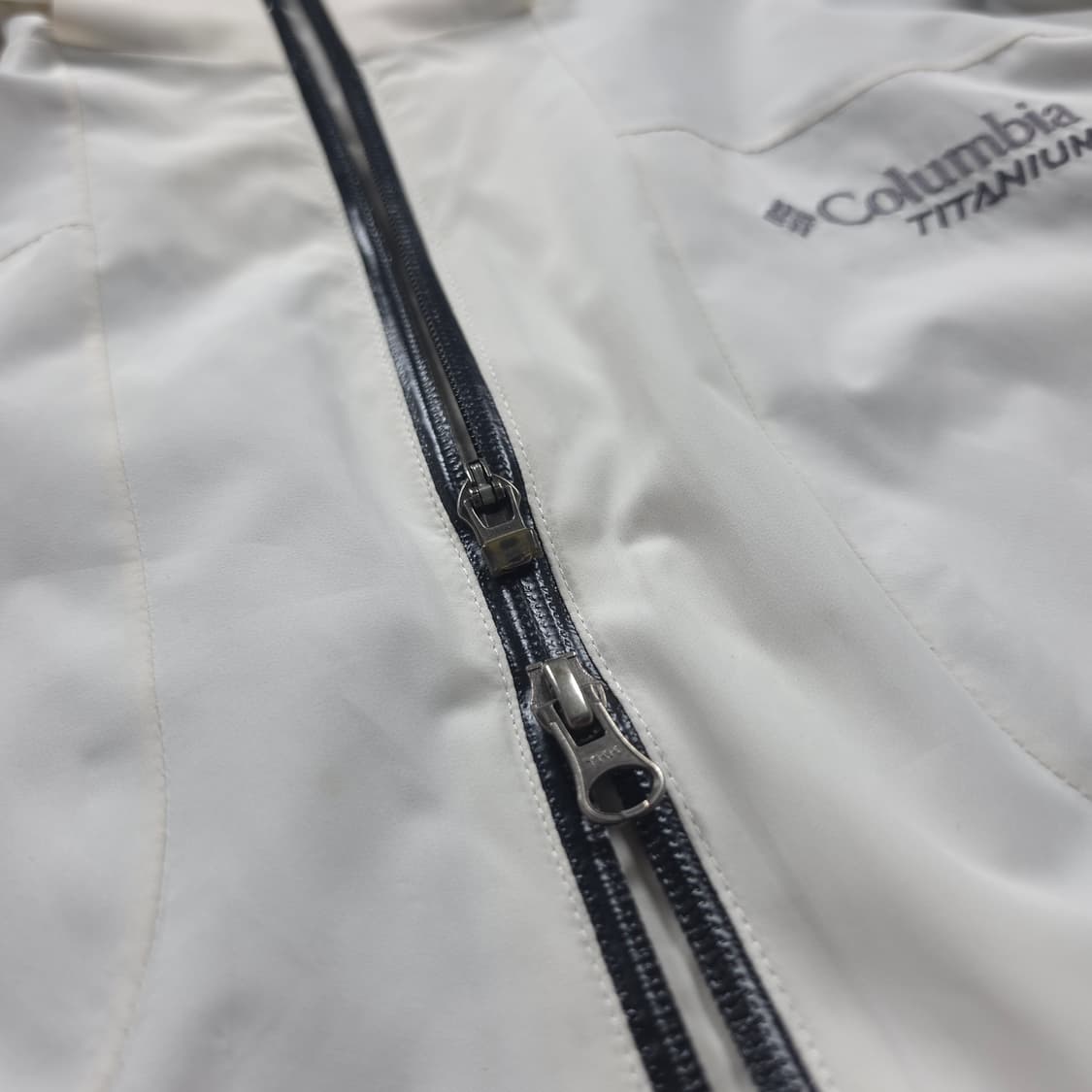 컬럼비아 USA 옴니테크 투웨이 화이트 마운틴 자켓 (XL) 상품이미지5