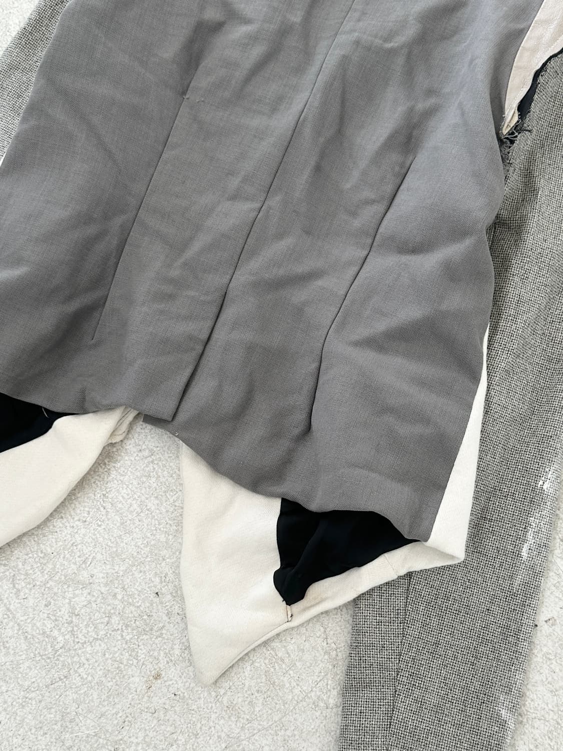 lilith 리컨스트럭트 페인팅 자켓 상품이미지7