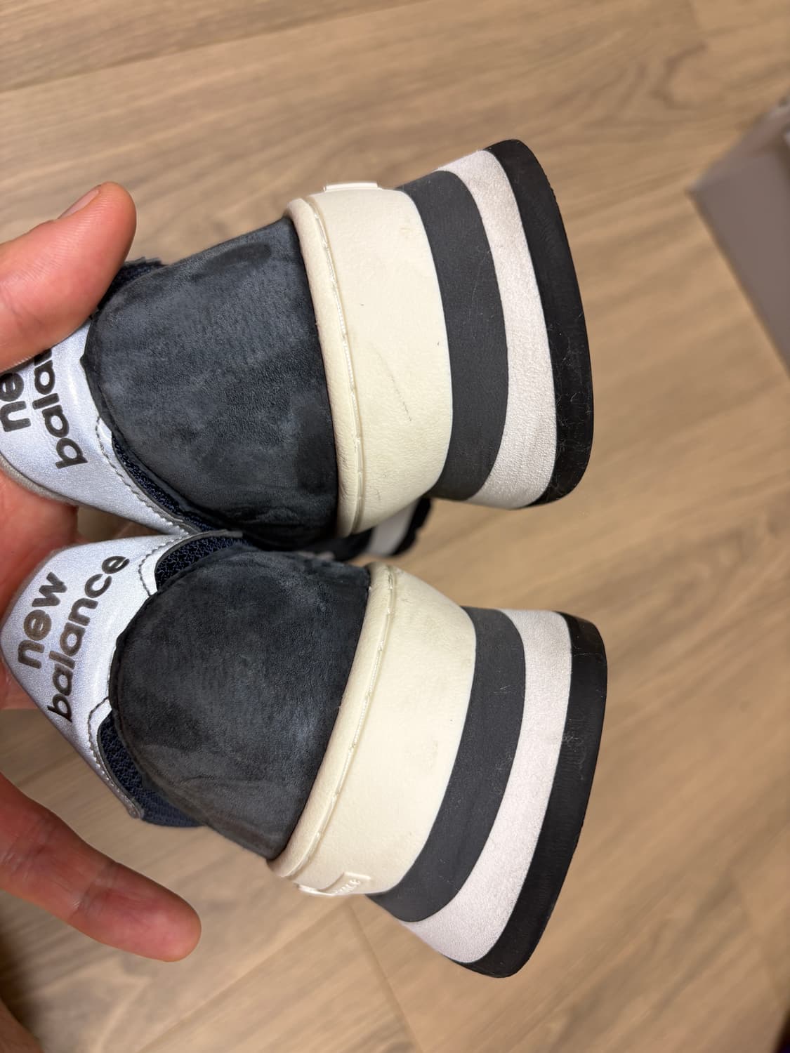 뉴발란스 990 v1 usa 네이비 255 상품이미지3