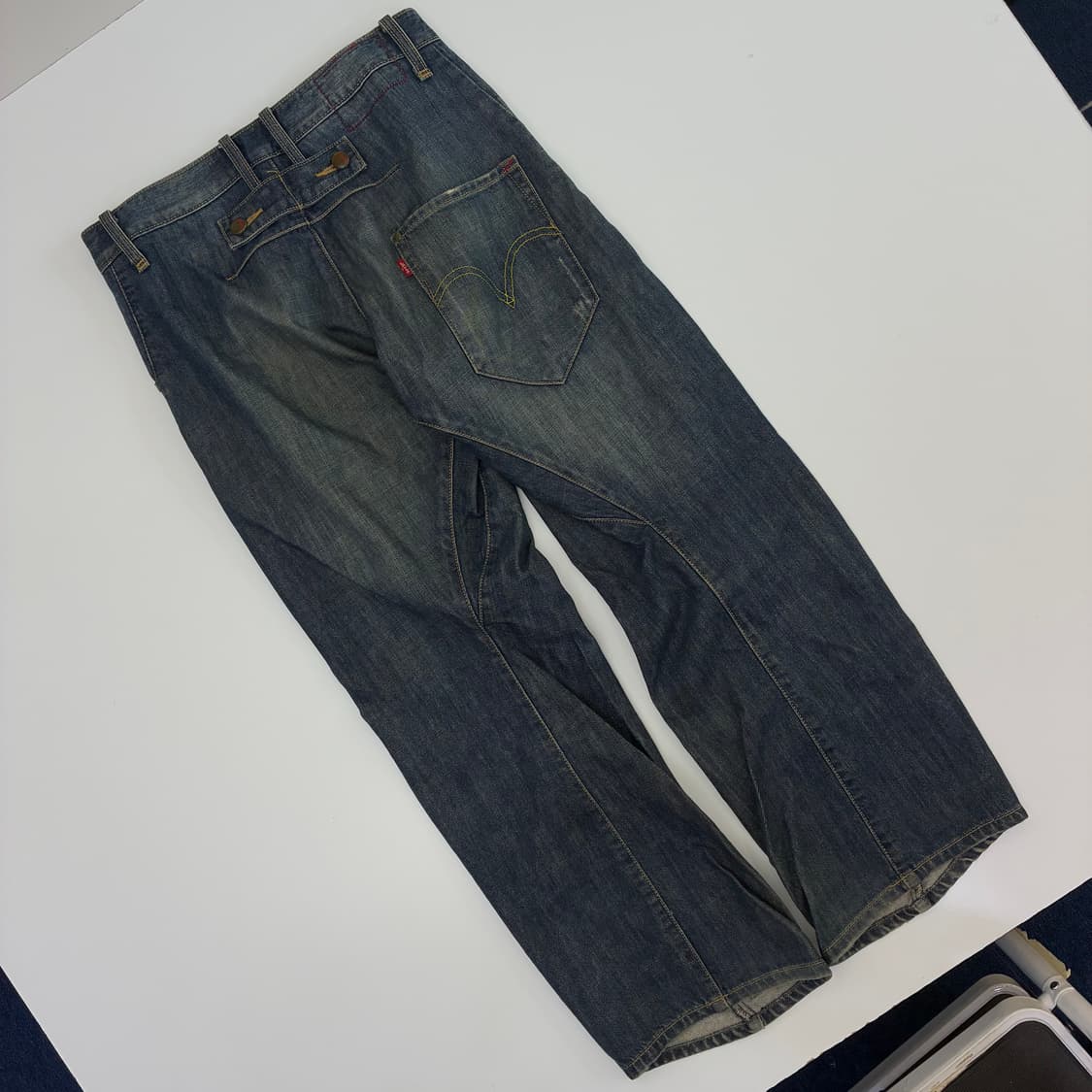 Levi's  리바이스 00,s 엔지니어드 데님팬츠 상품이미지3
