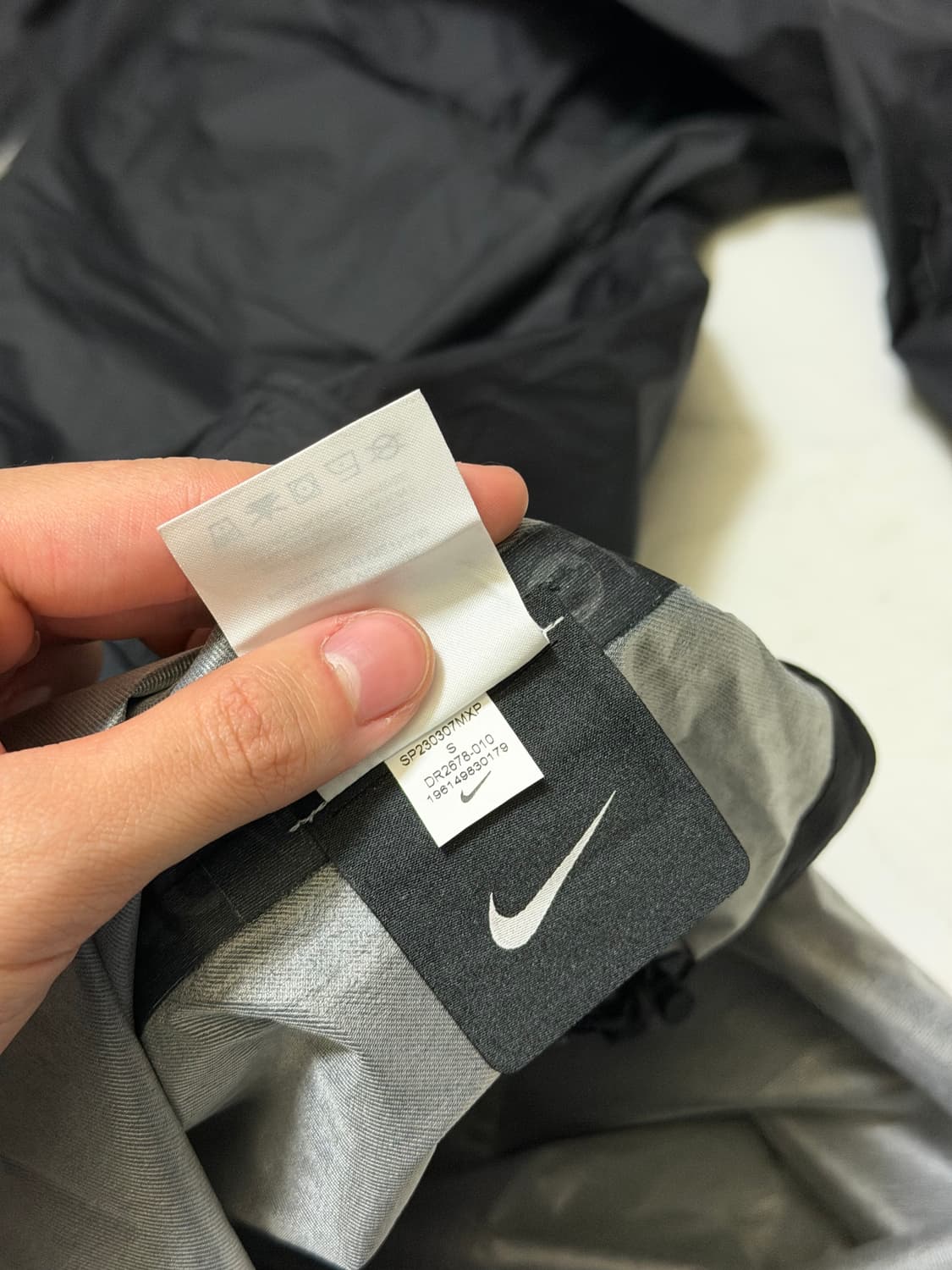 나이키 X 드레이크 녹타 NRG 러닝 자켓 야상 개파카 바람막이 상품이미지5