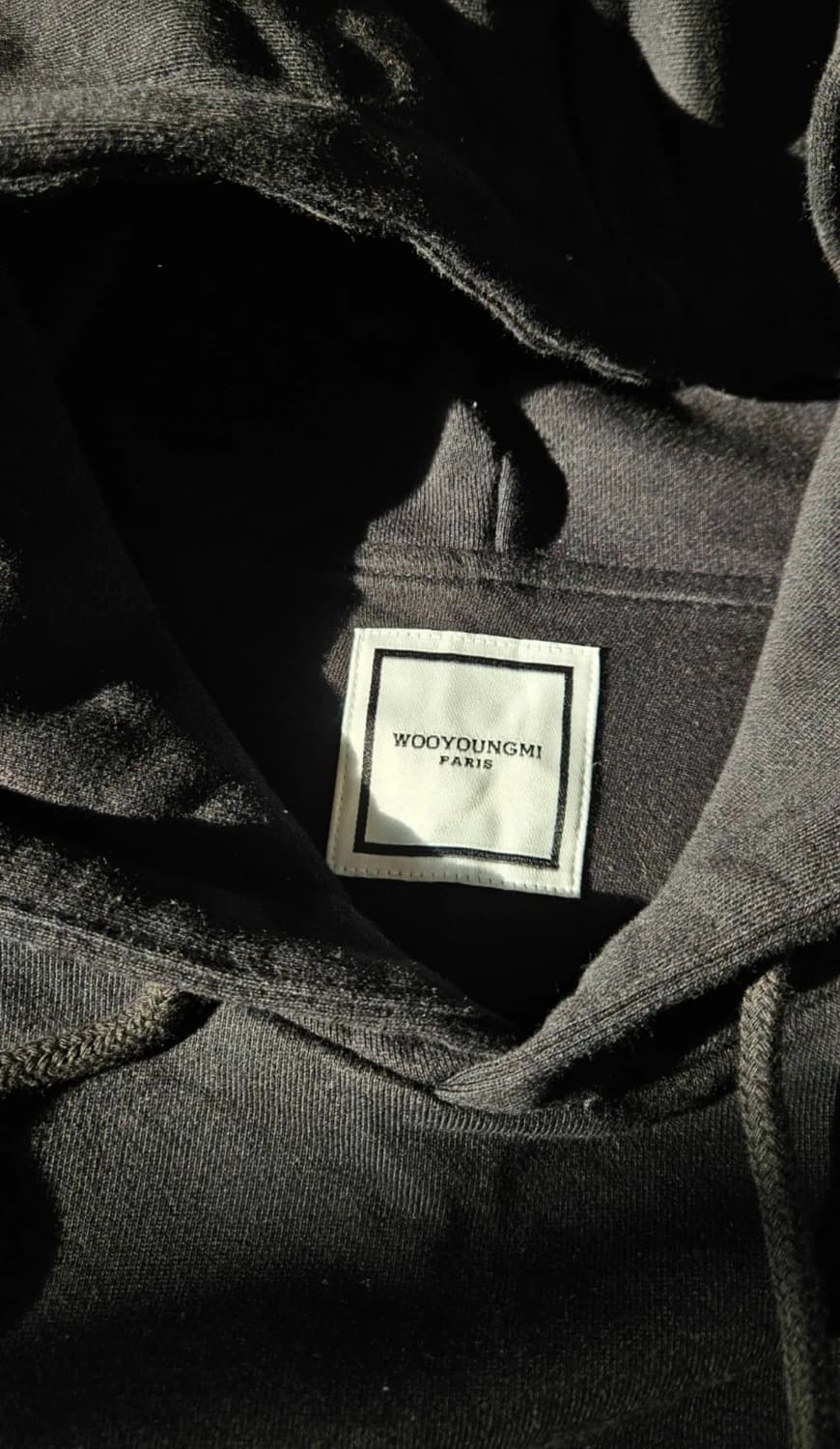 우영미 프린팅 후드티 블랙 상품이미지4