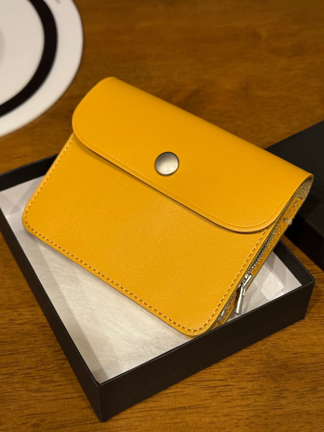 마가렛호웰 지갑 판매 상품이미지1