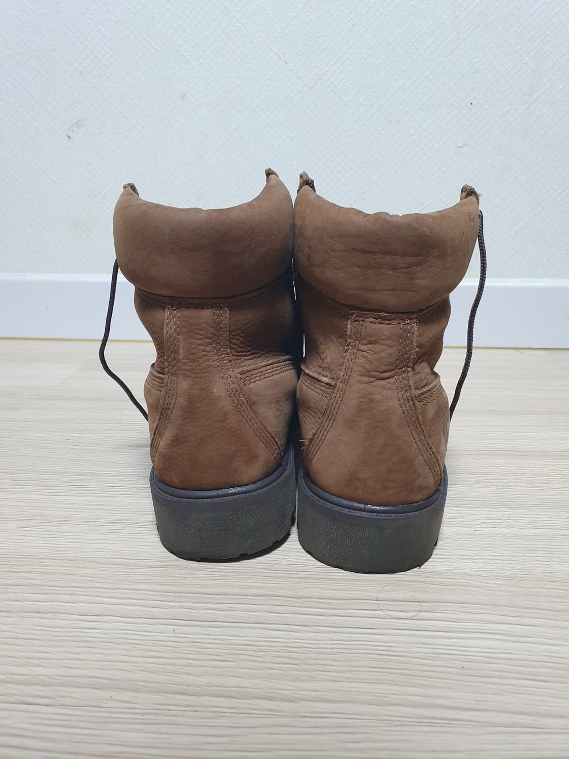 팀버랜드 6인치 프리미엄 부츠 브라운 250 상품이미지5