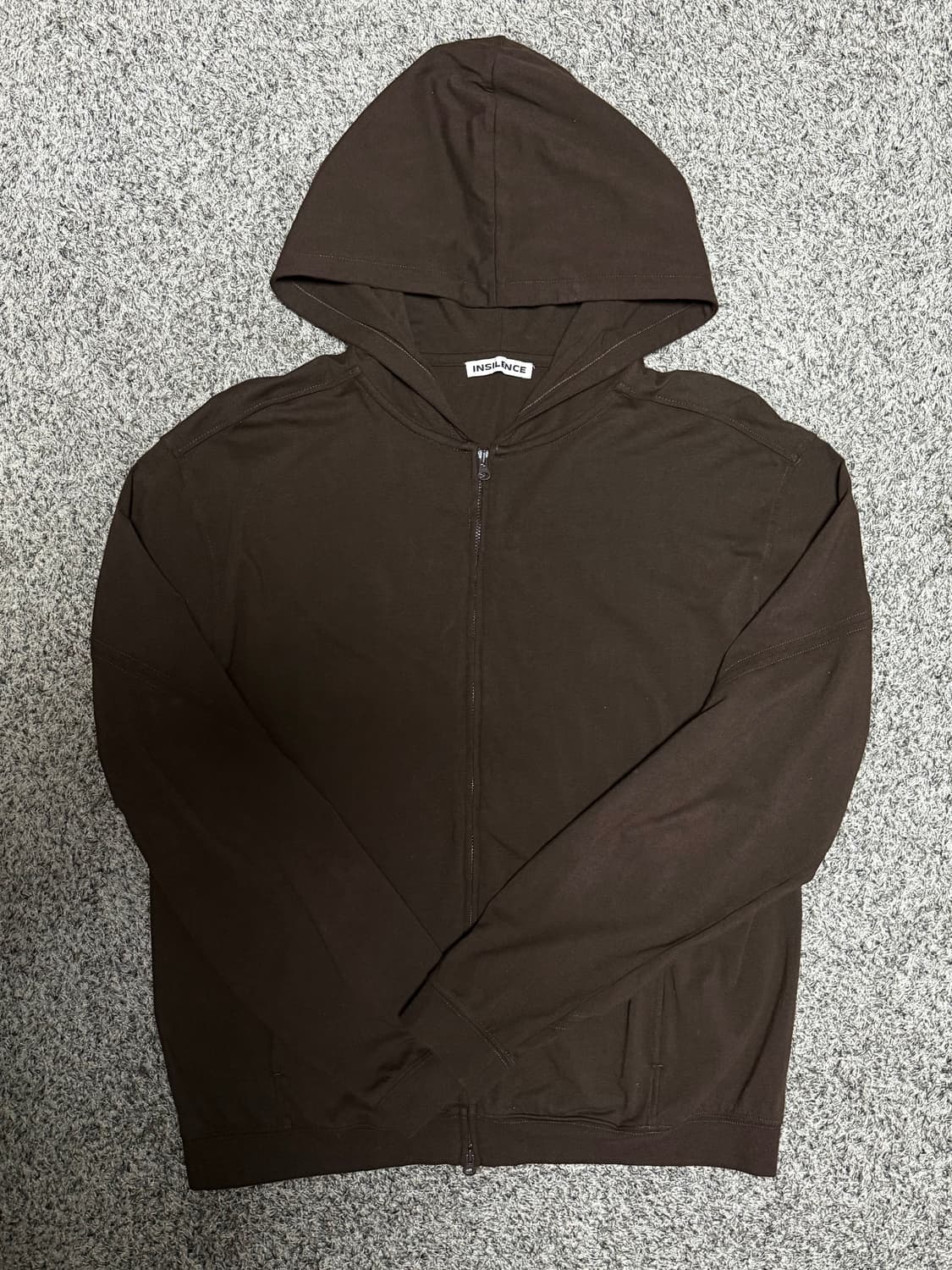 인사일런스 라이트웨이트 집업 후디 브라운 상품이미지1
