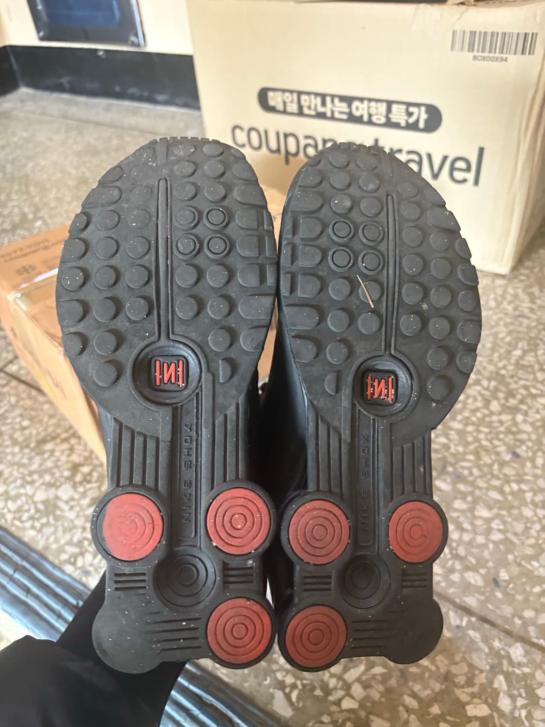 (W)나이키 샥스-275size 남자 265~270 상품이미지4