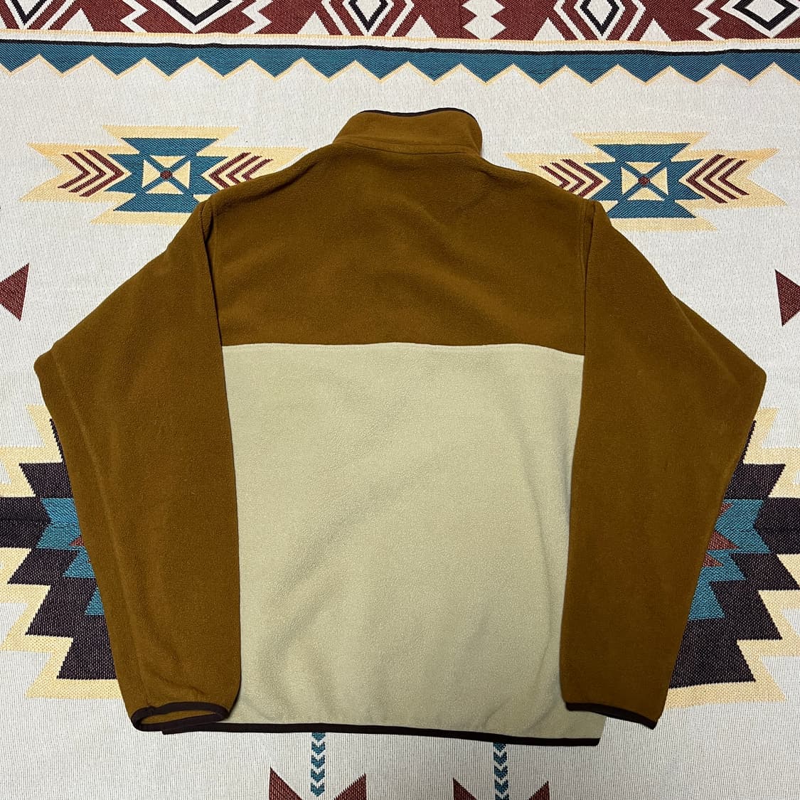 파타고니아 신칠라 투톤 컬러 스냅티 M 상품이미지5