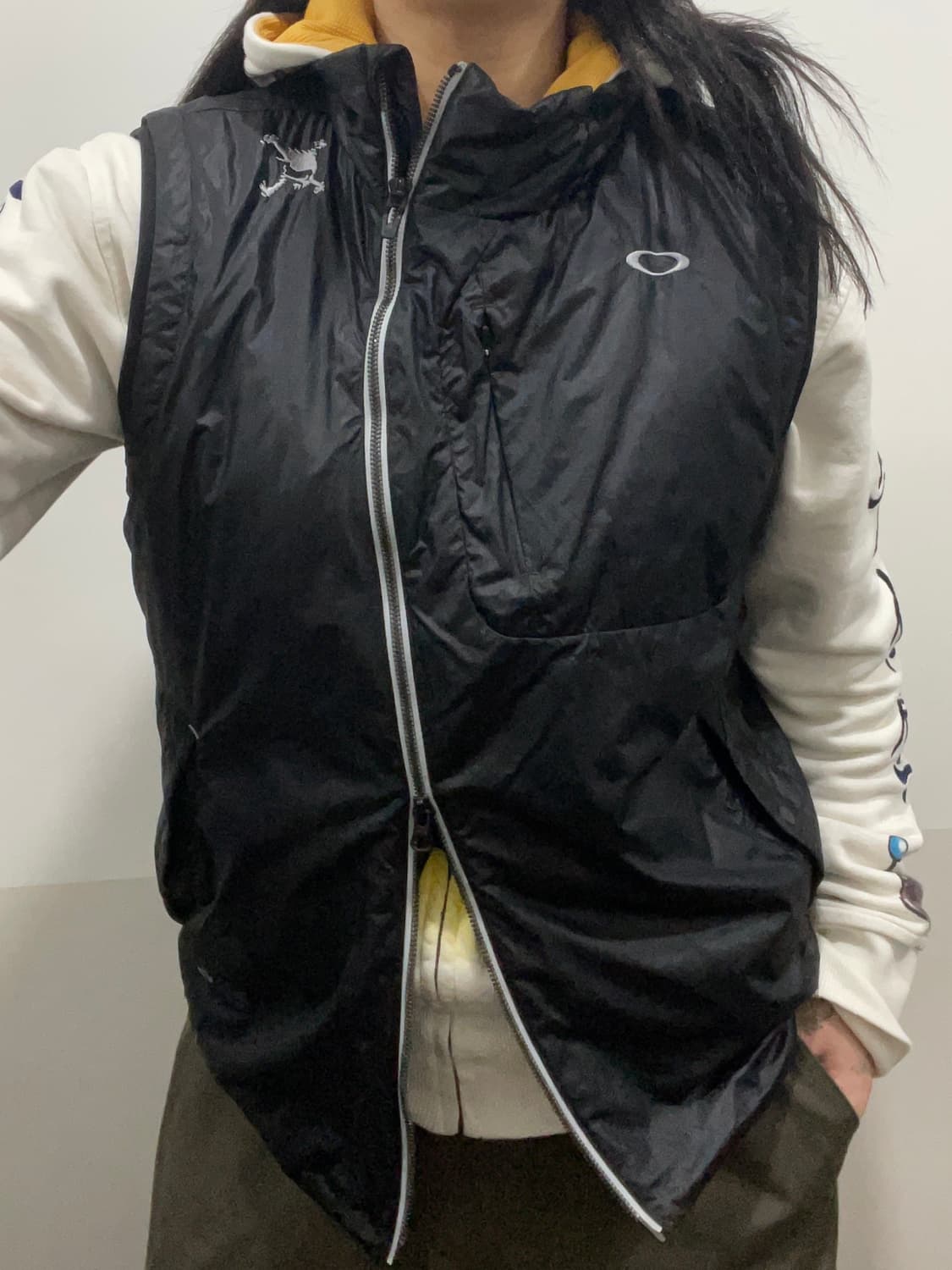 Oakley 오클리 스컬로고 투웨이 테크 패딩조끼 상품이미지1