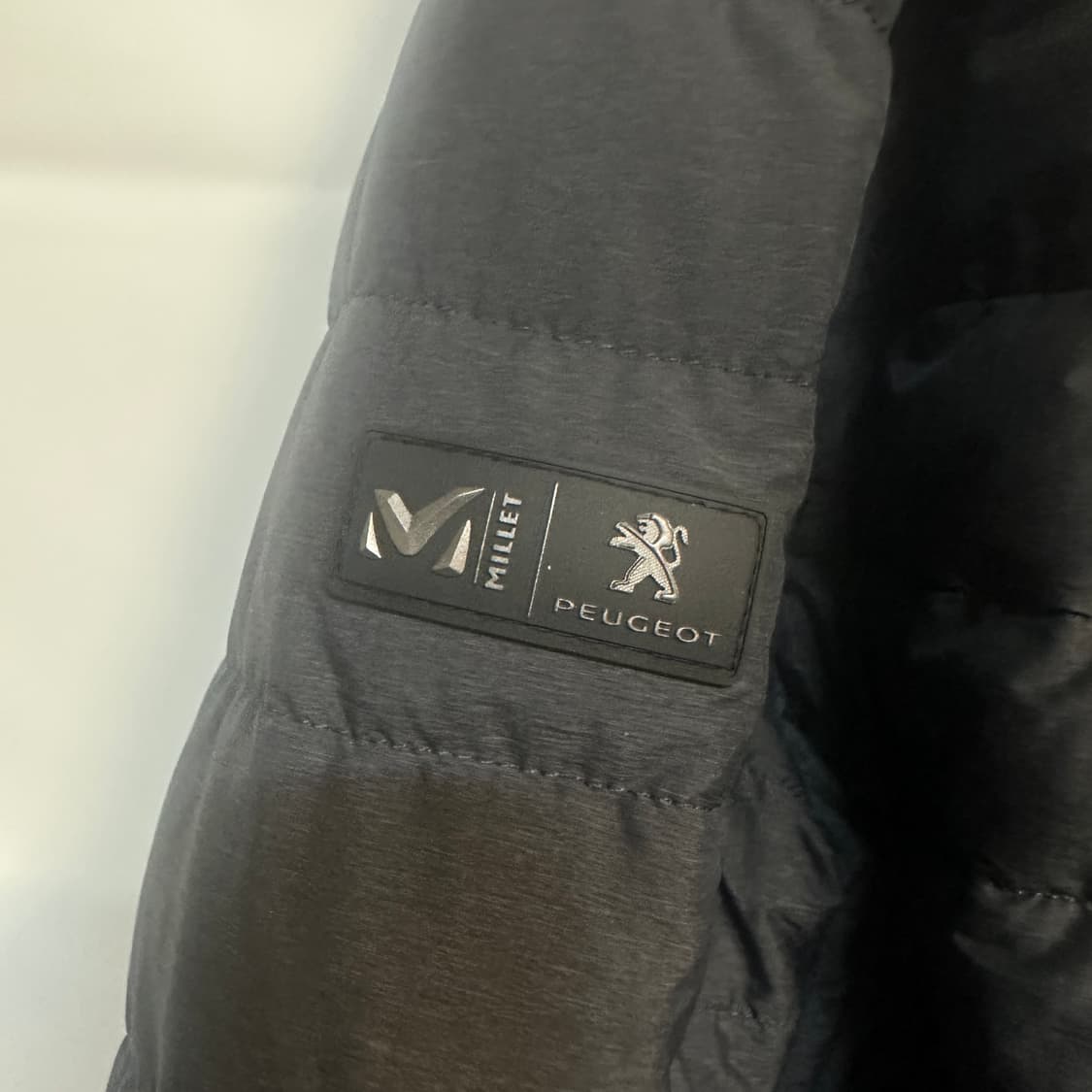밀레 x 푸조 경량패딩 블랙 100 상품이미지4