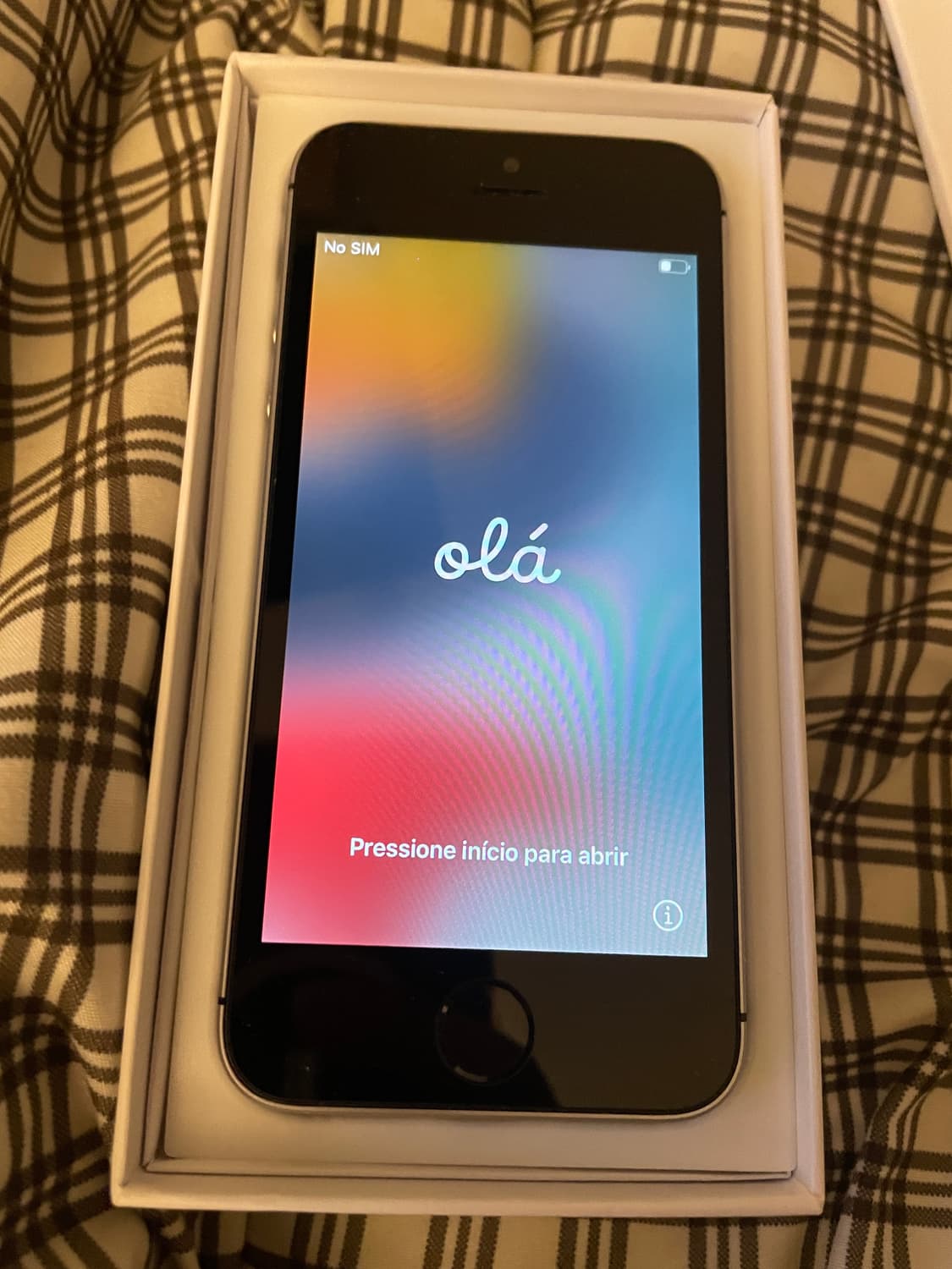 아이폰 SE1 무음카메라 스그 128기가 상품이미지1