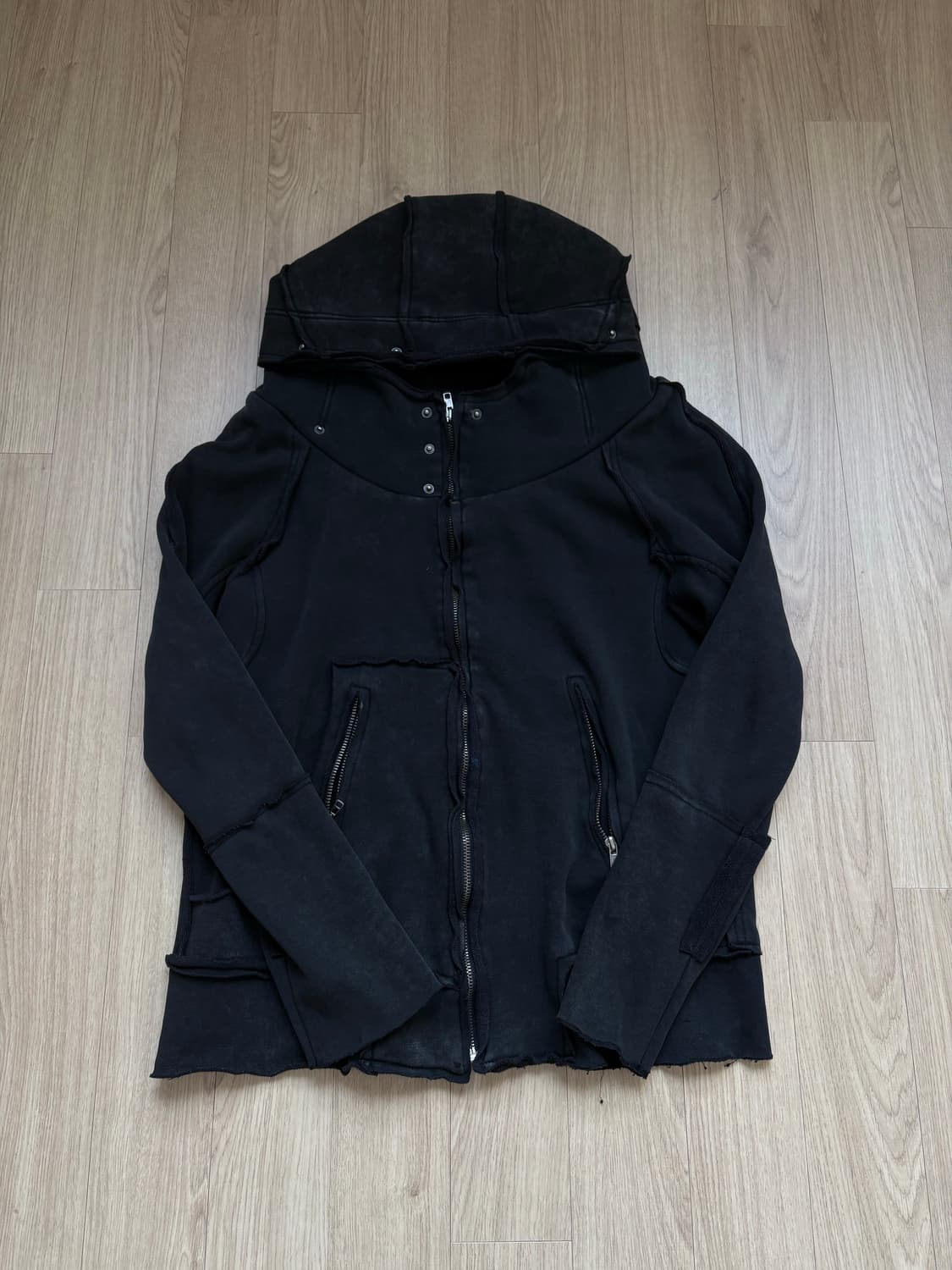 디테일 절개 후드집업 상품이미지2