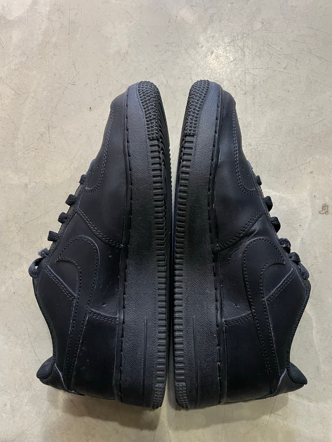 나이키 gs에어포스1 블랙 245 상품이미지3