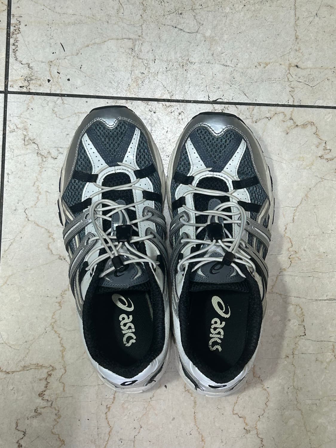 아식스 젤소노마 15-50 언리미티드 스틸그레이 상품이미지1