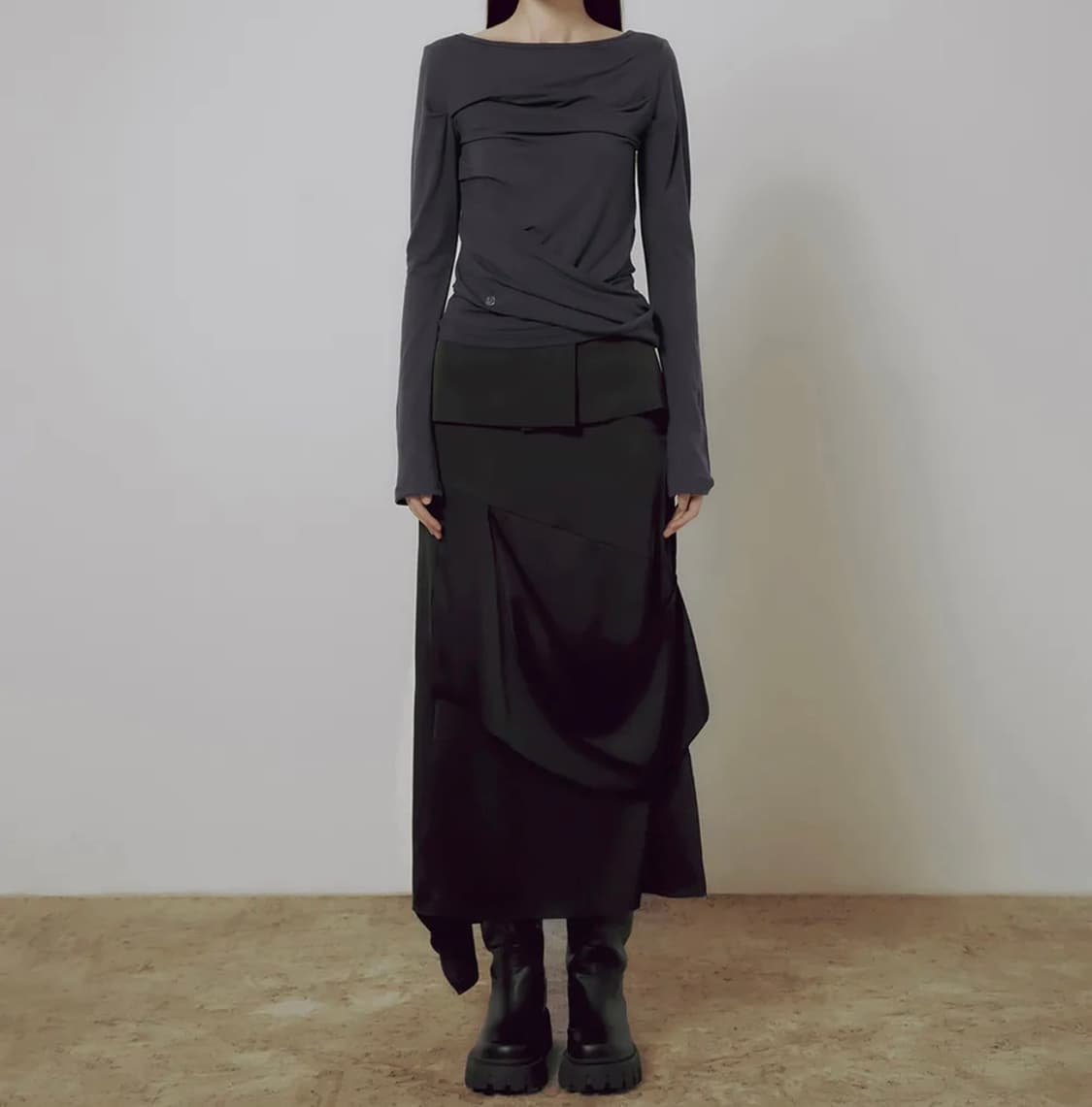 플레어업 2.Drape layered maxi skirt 상품이미지1