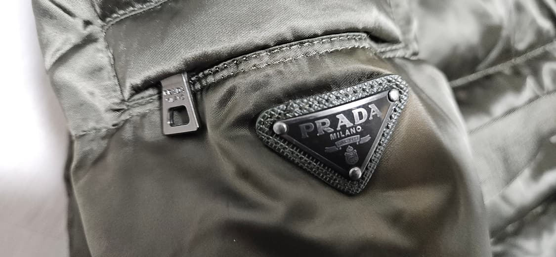 프라다 여성 롱패딩 40사이즈 카키색 상품이미지2