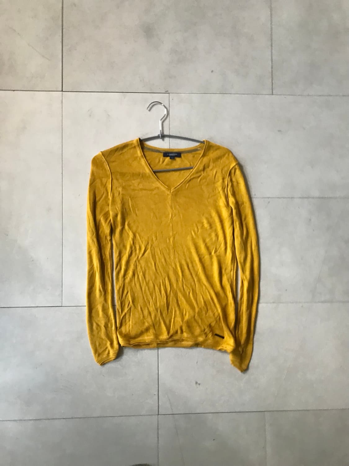 버버리 머스타드 롱슬리브 상품이미지7