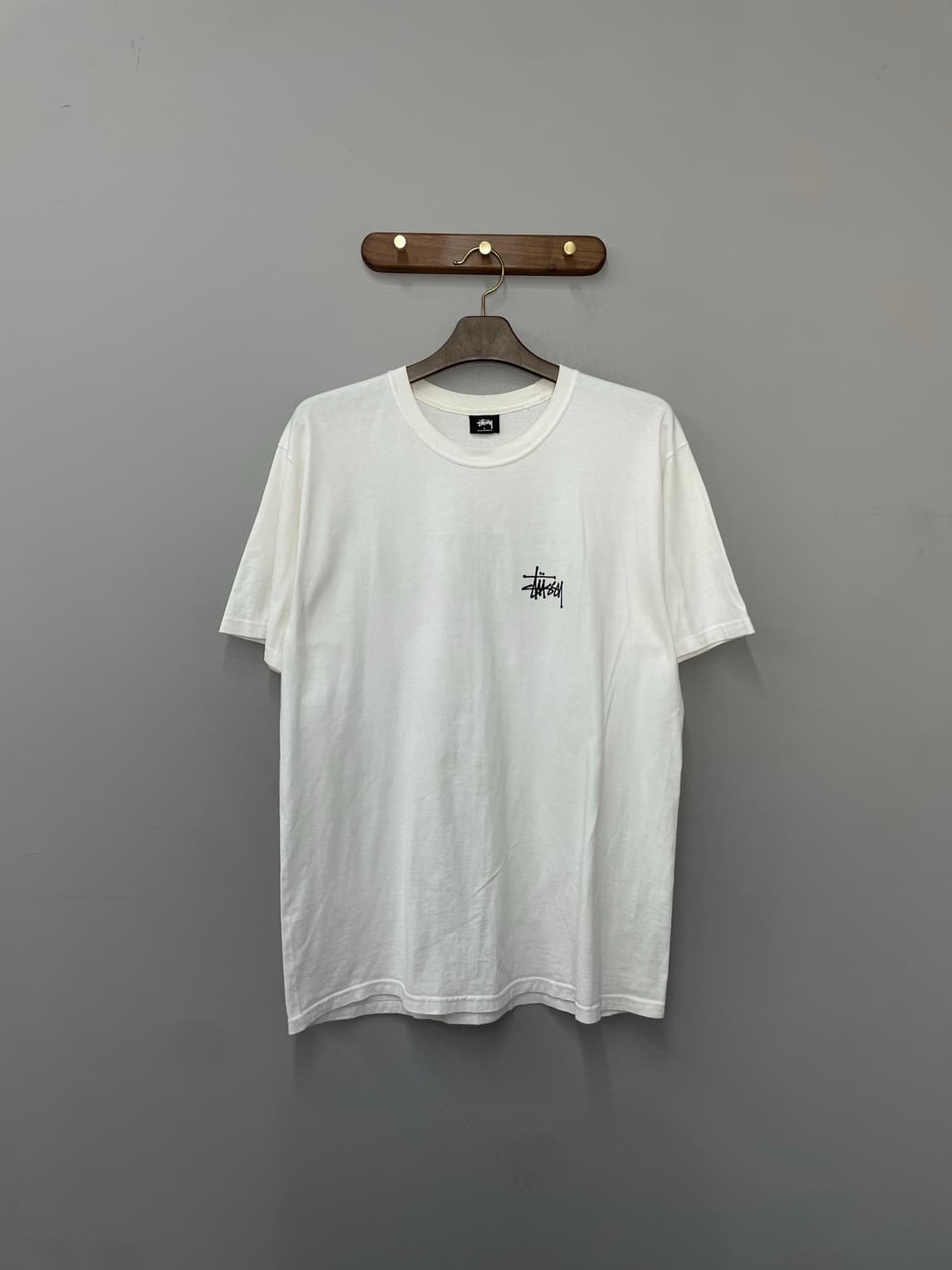스투시 베이직 로고 화이트 반팔 H2574 상품이미지3