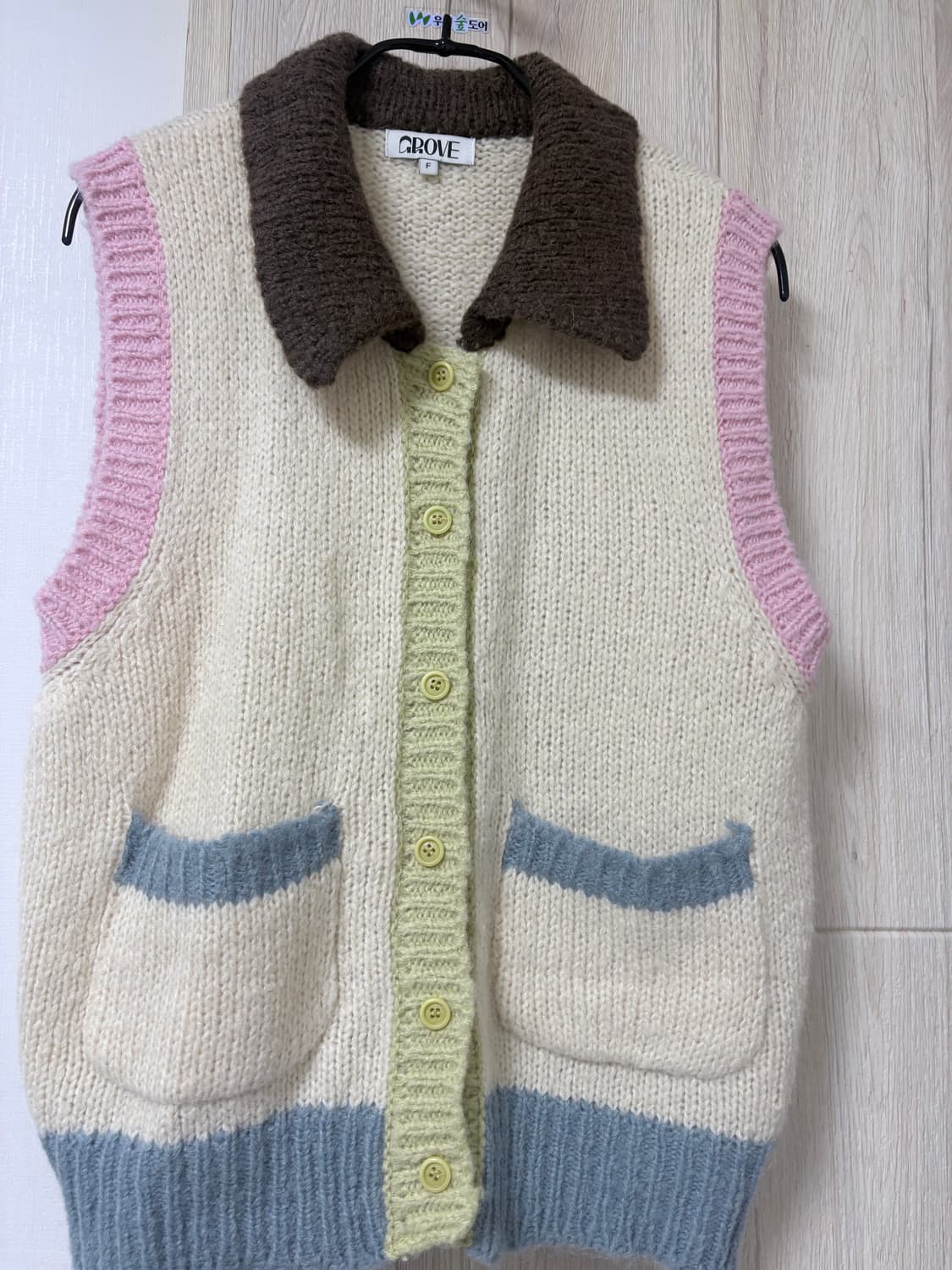 그로브 배색 니트 조끼 상품이미지5