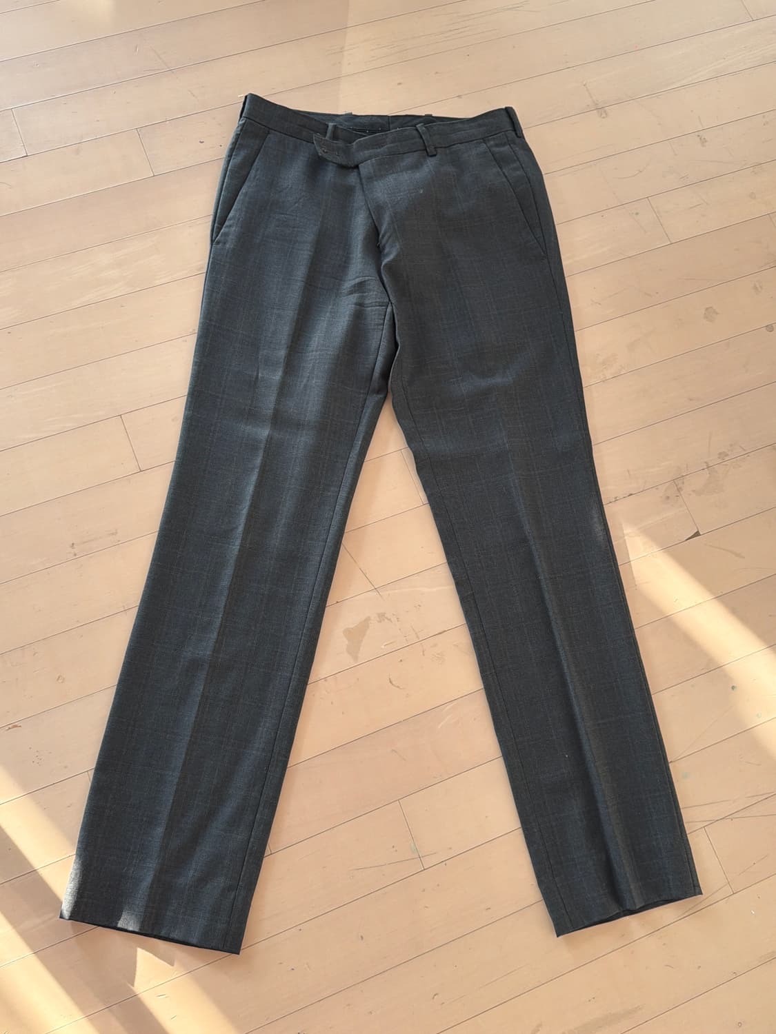 솔리드 옴므 남성 정장 셋업 상의 100 하의 76 상품이미지4