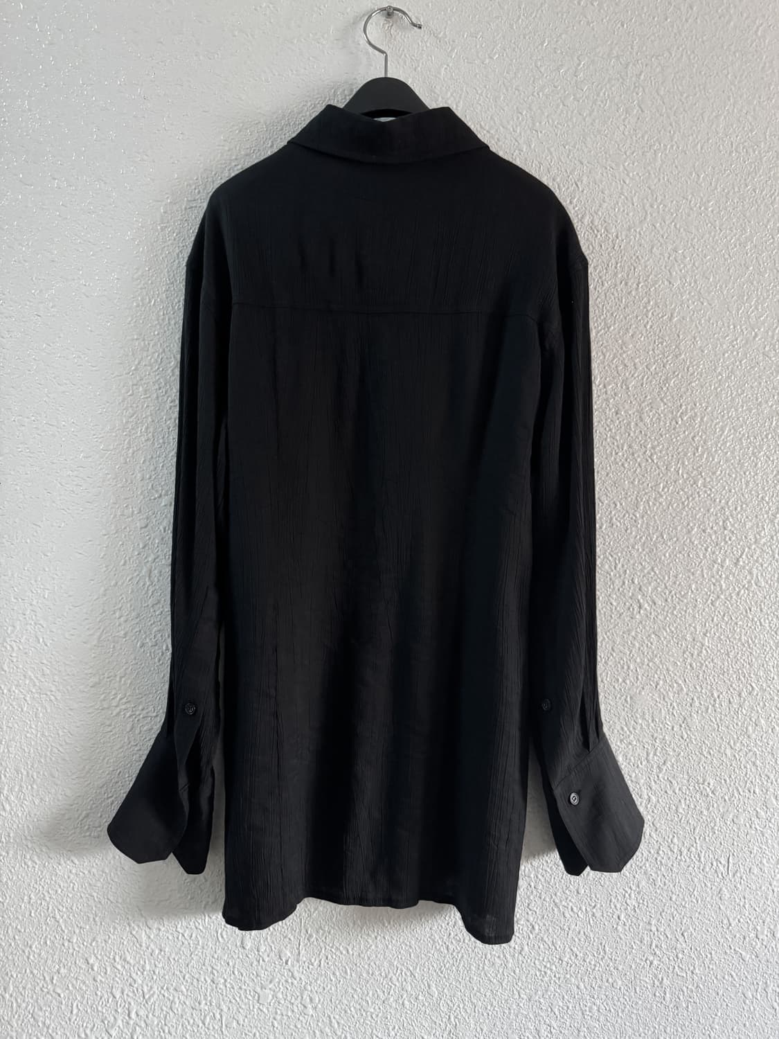 인사일런스 블랙 링클 셔츠 상품이미지3