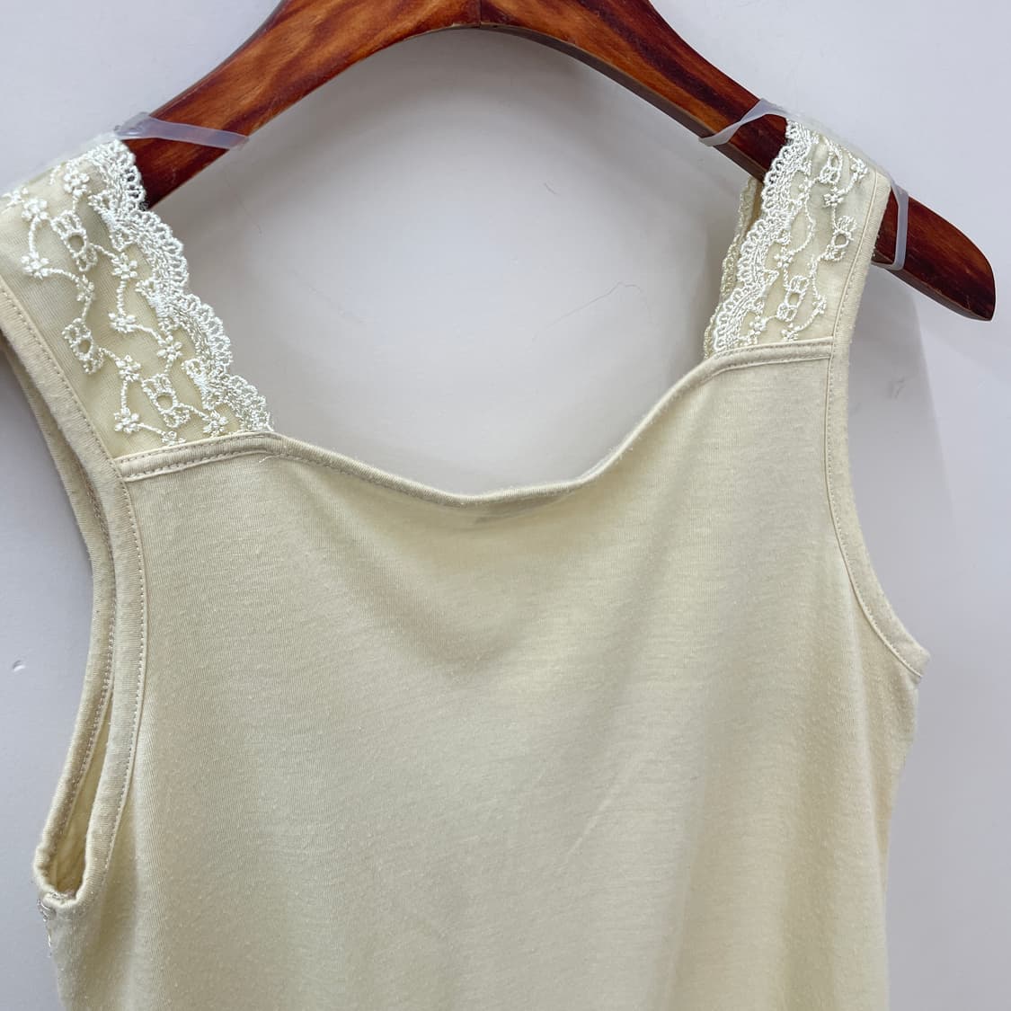 엑시즈참 레이스 쉬폰 디테일 슬리브리스 상품이미지6