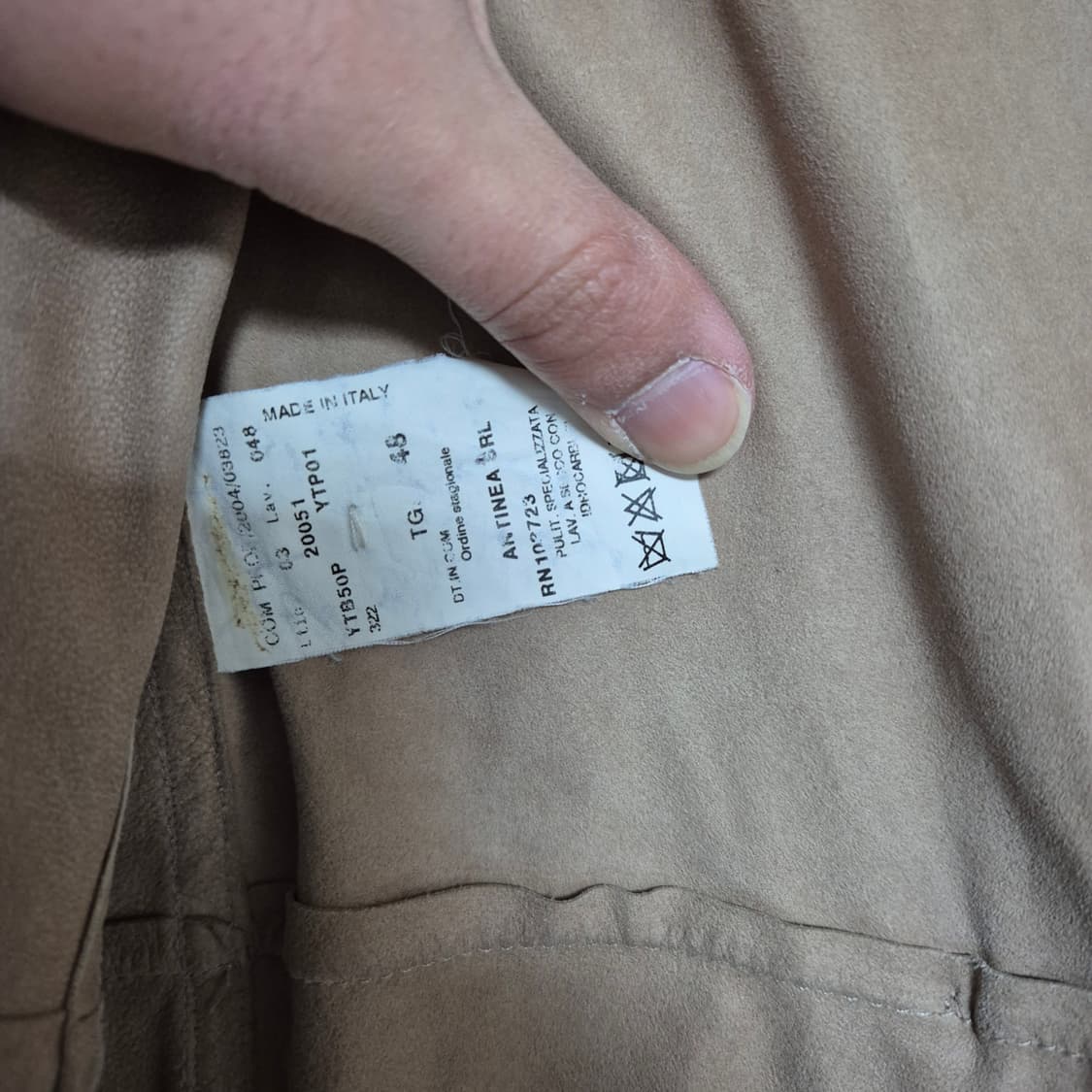 ARMANI COLLEZIONI
아르마니 04시즌  스웨이드 탄 자켓 상품이미지4