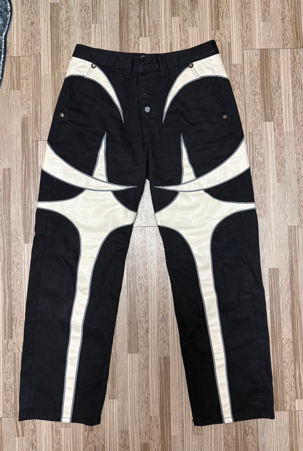 떠그클럽 레더팬츠 상품이미지1