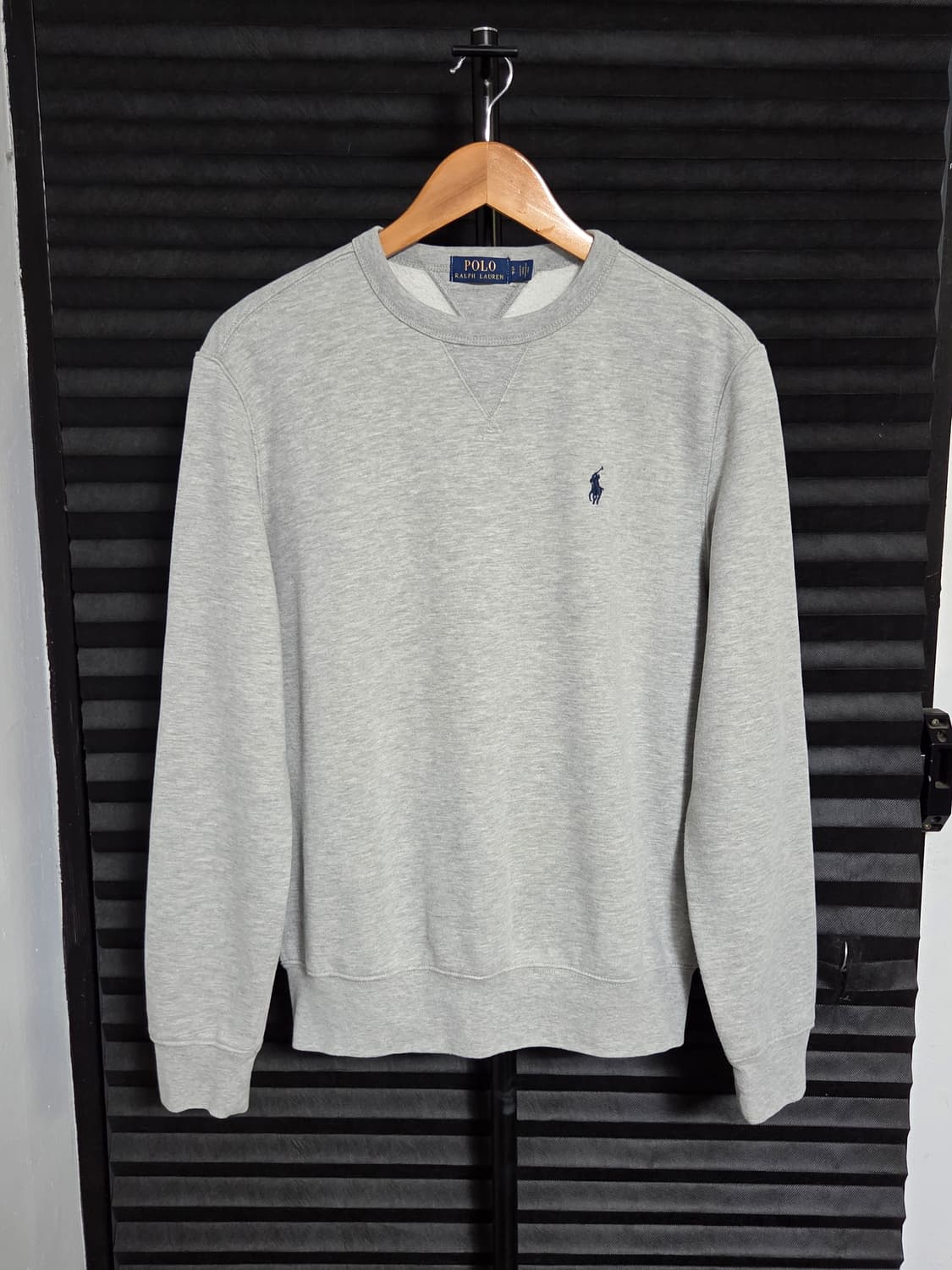 [폴로 랄프로렌] V가젯 기모 맨투맨 스웨트셔츠 상품이미지1