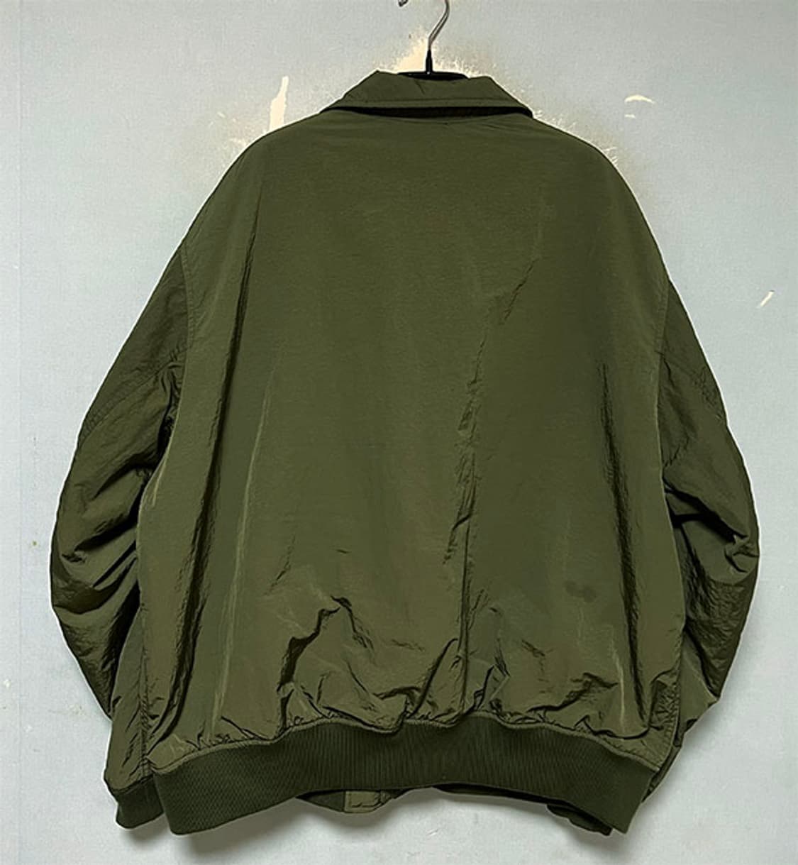 유니클로 jw앤더슨 패디드 남자 항공점퍼 3XL 상품이미지2