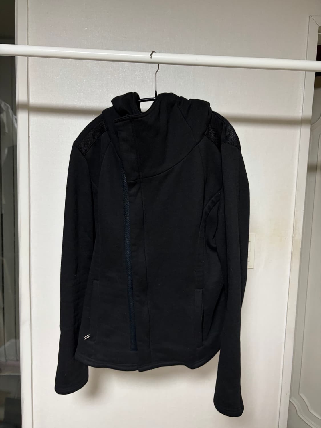 The Viridi-Anne 사선 집업 상품이미지2