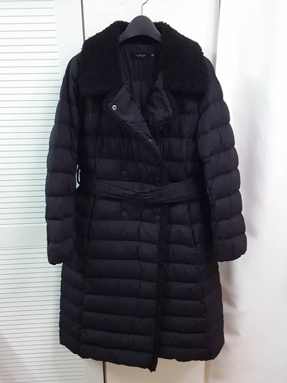 질스튜어트 뉴욕 여성 벨티드 구스다운 패딩 코트 블랙 상품이미지7